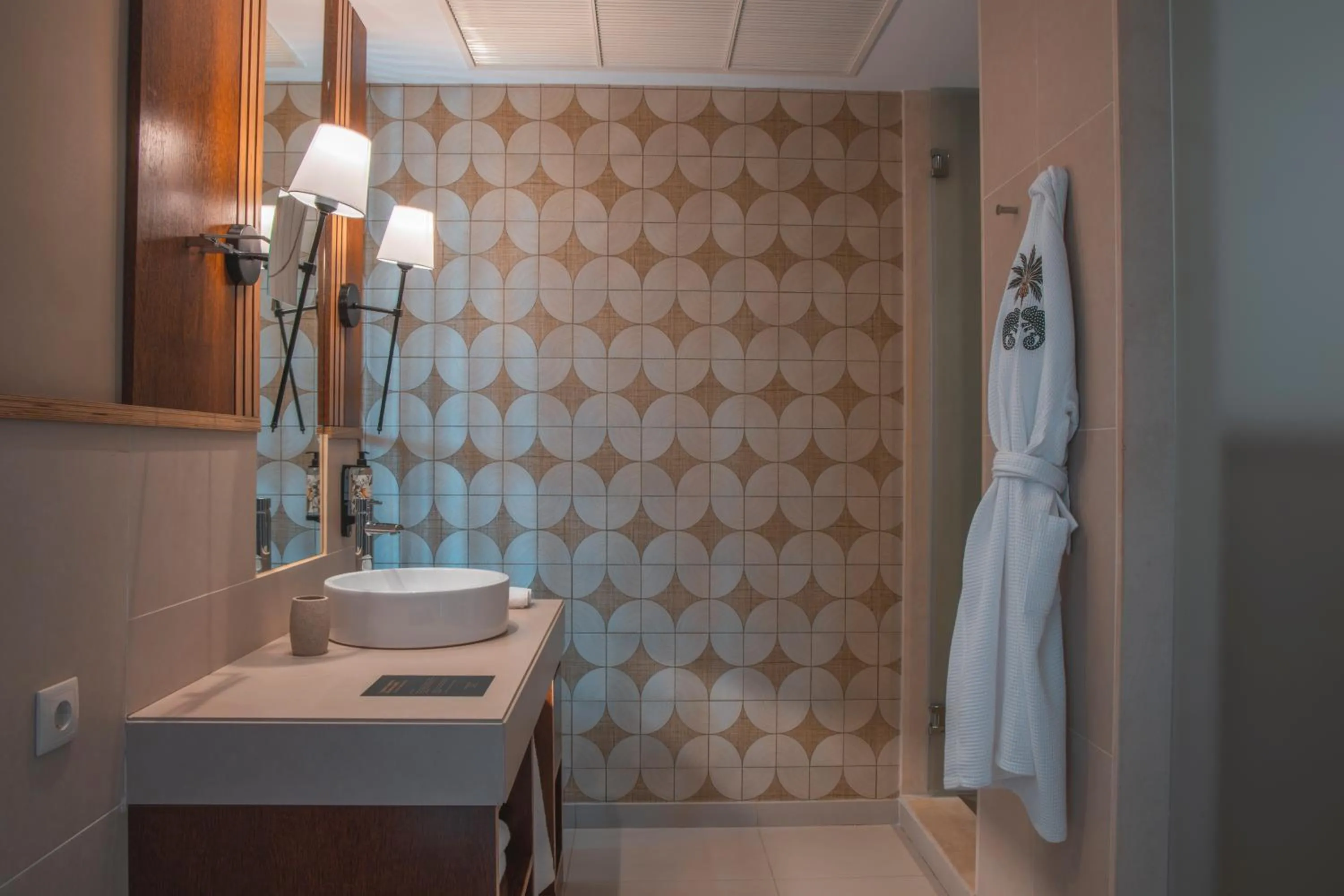 Bathroom in Wine & Books by the Sea, Algarve Resort