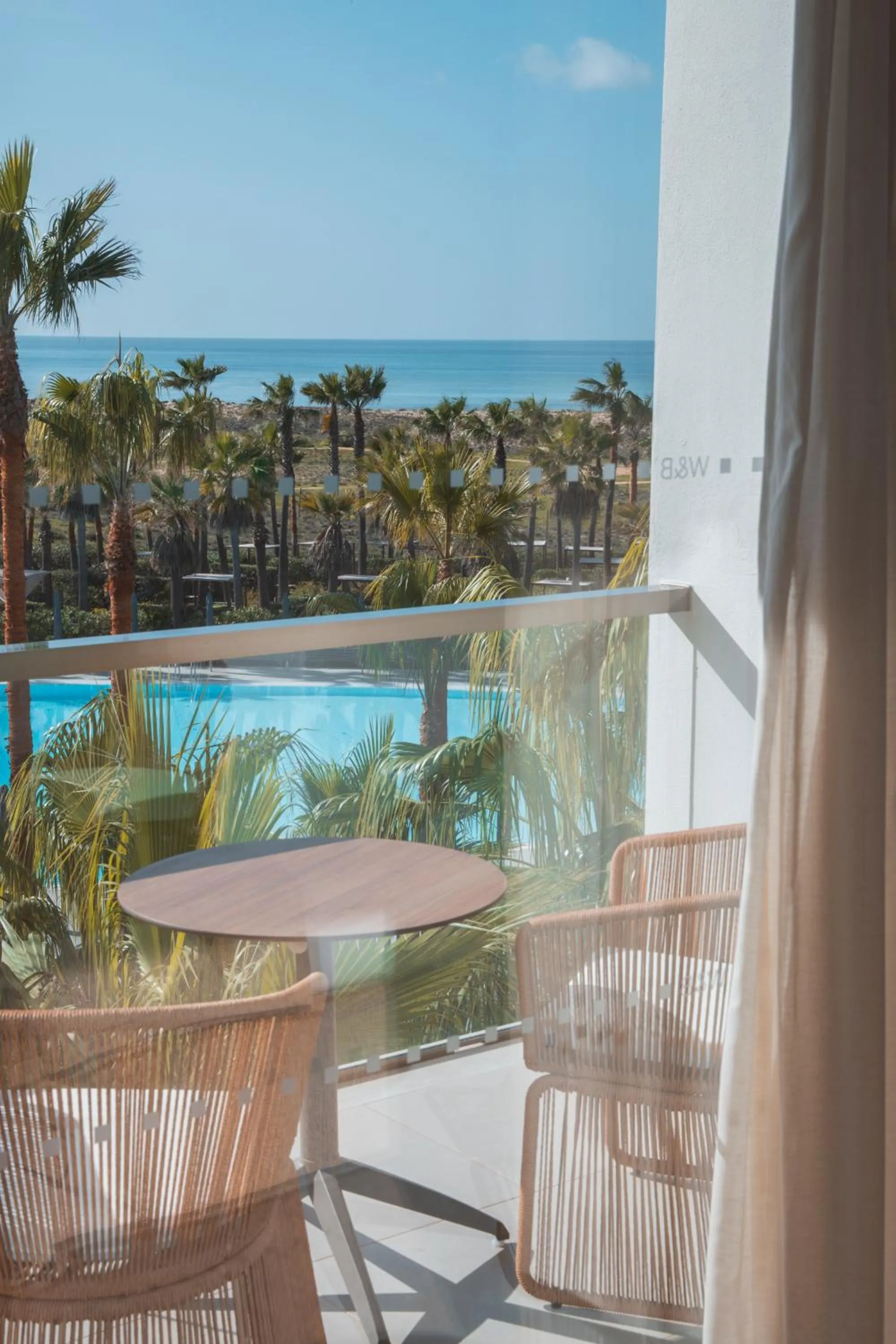 Balcony/Terrace in Wine & Books by the Sea, Algarve Resort