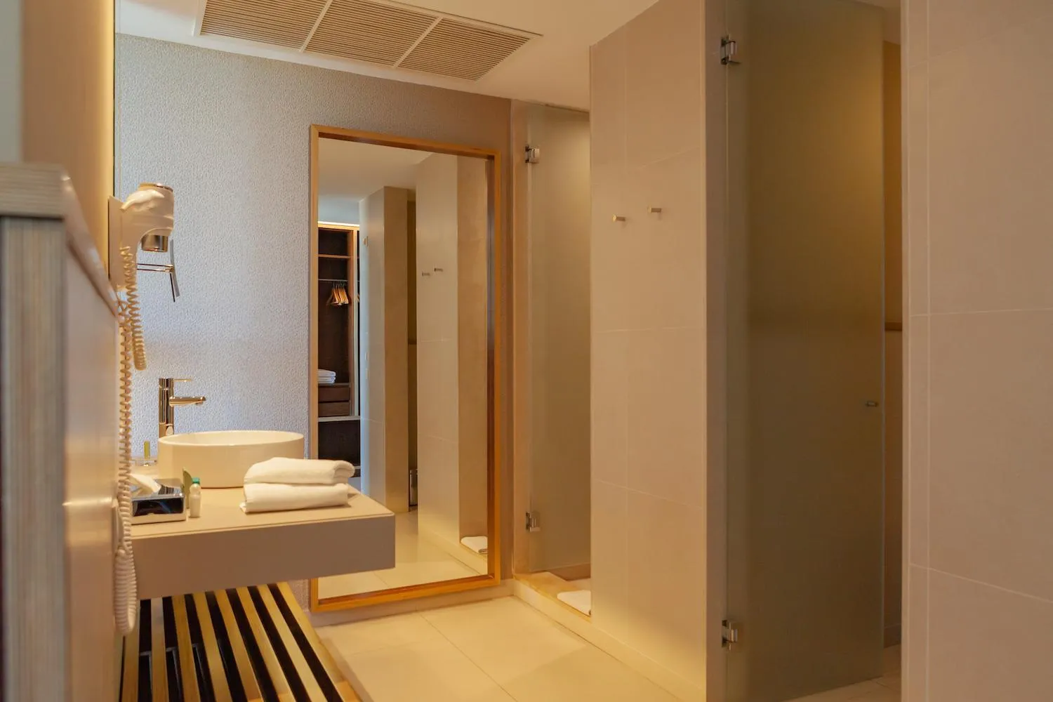 Bathroom in VidaMar Resort Hotel Algarve