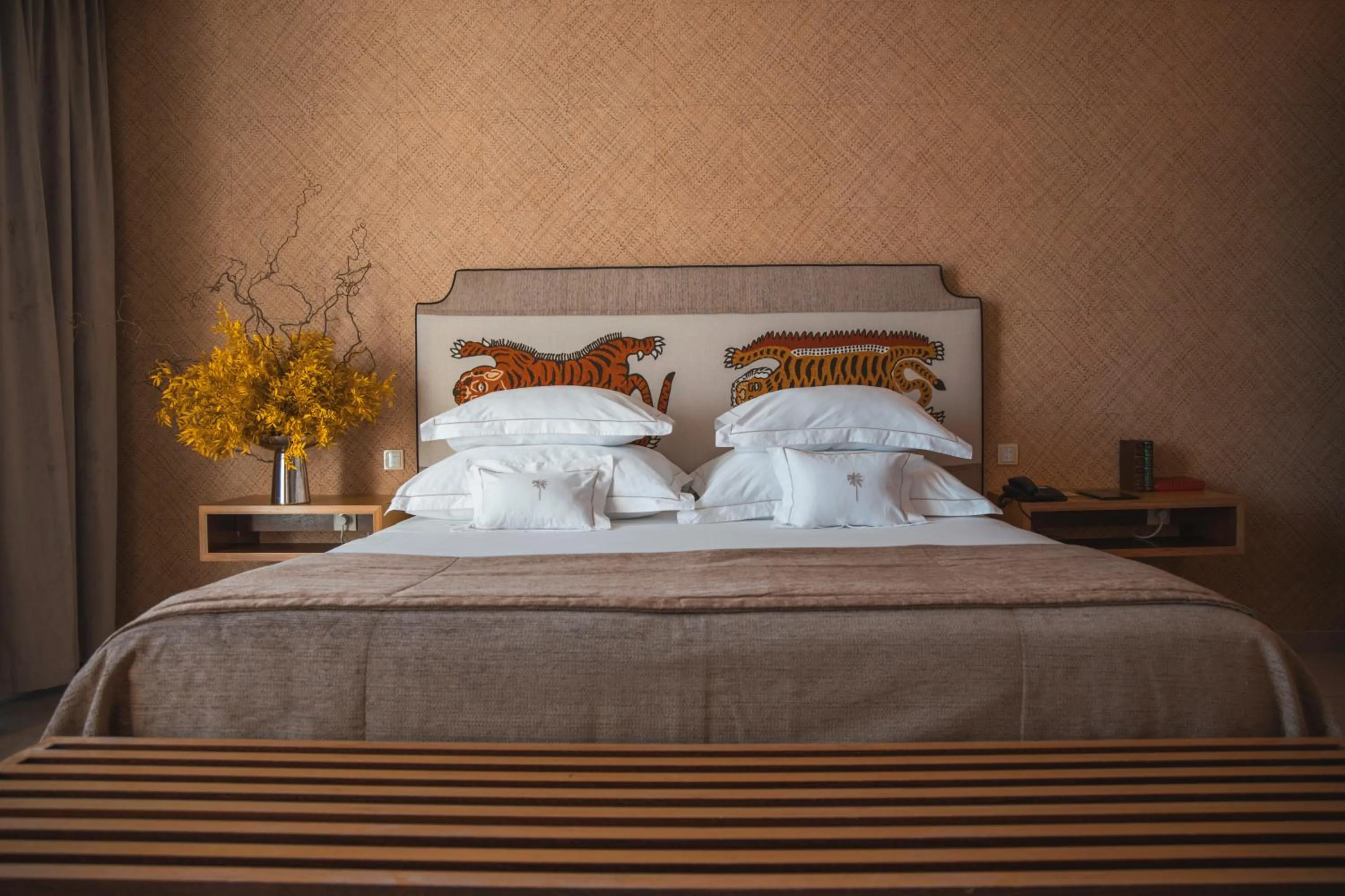 Bedroom, Bed in Wine & Books by the Sea, Algarve Resort