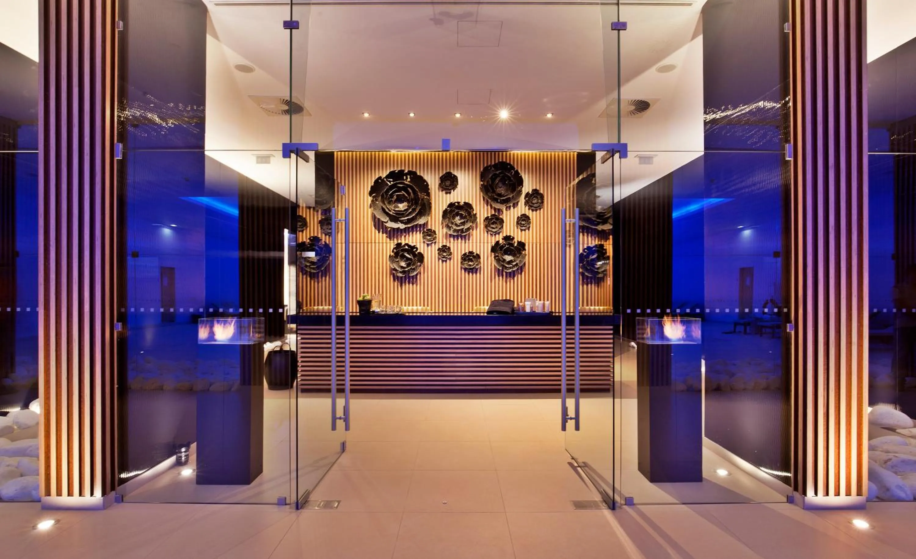 Spa and wellness centre/facilities in Wine & Books by the Sea, Algarve Resort