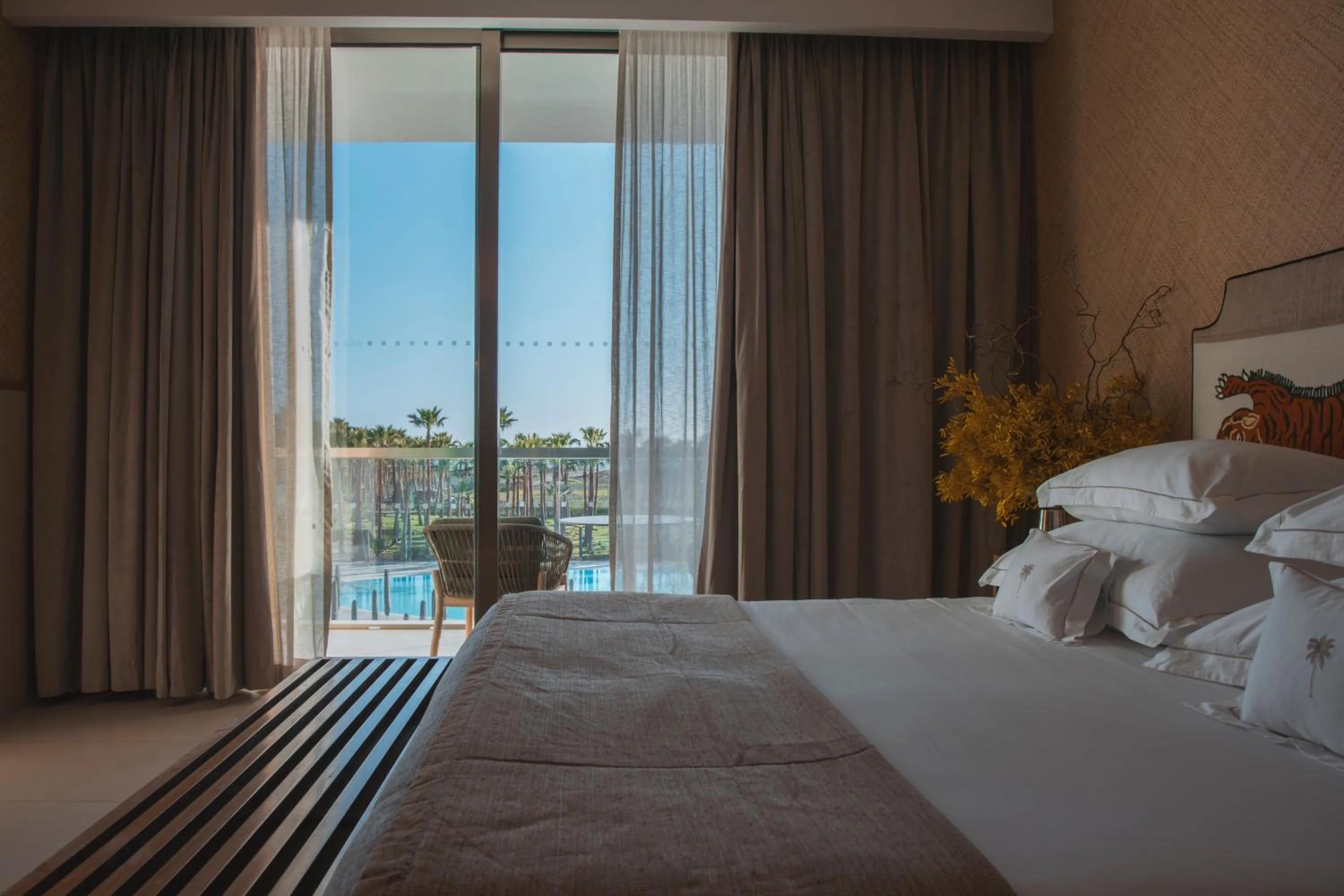 Bedroom, Bed in Wine & Books by the Sea, Algarve Resort