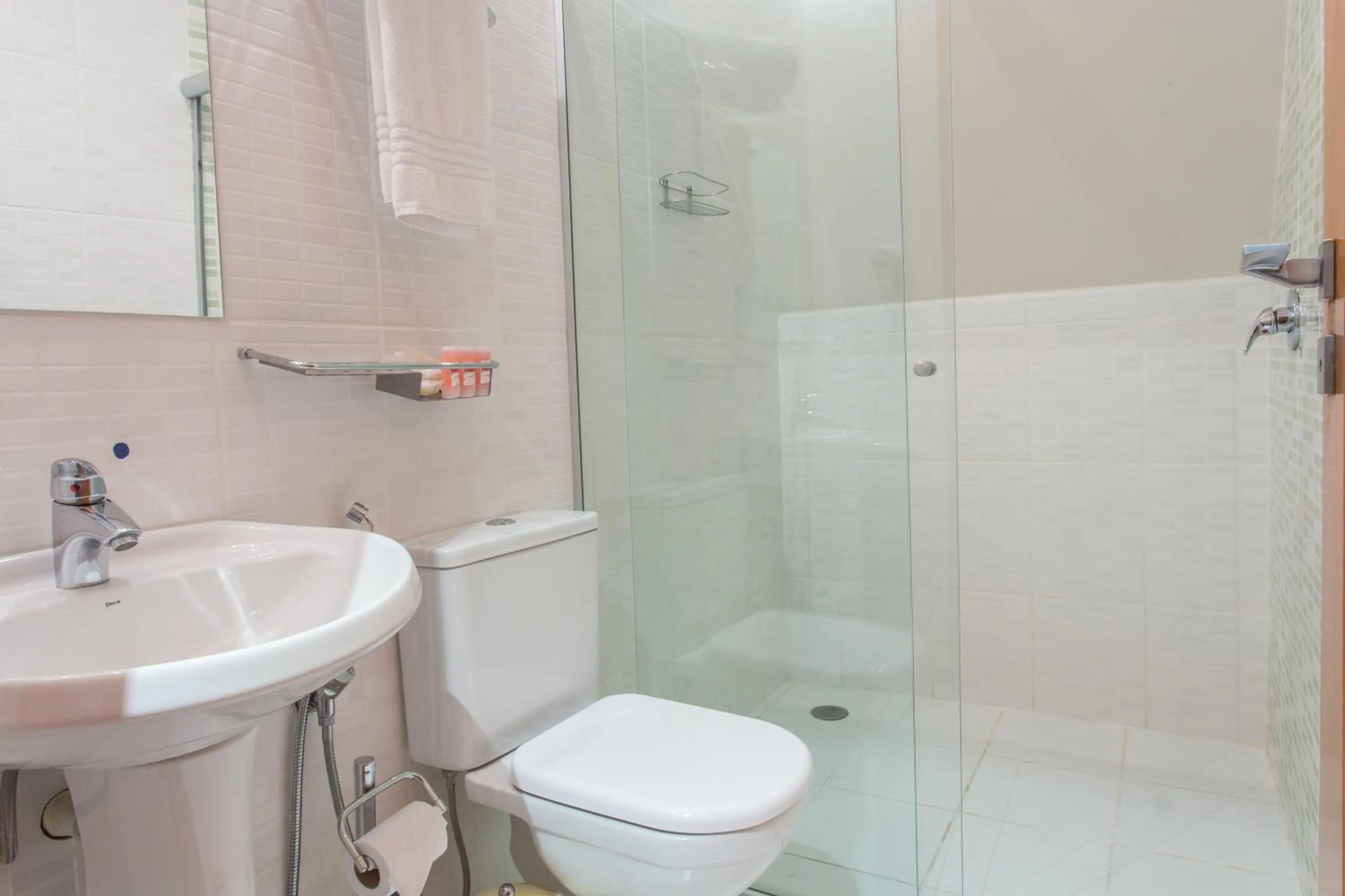 Bathroom in Pousada La Toscana Campos do Jordão