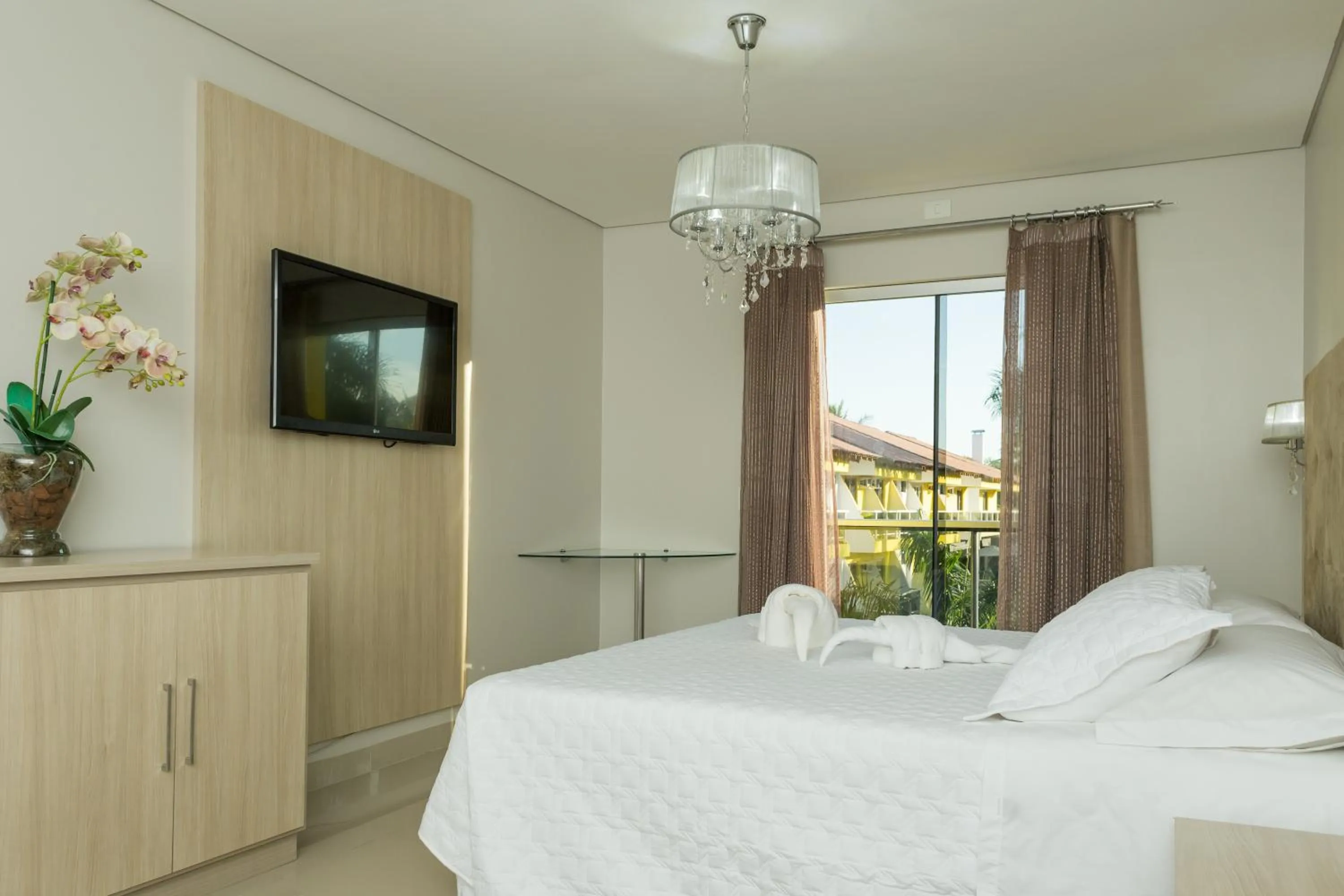 Photo of the whole room, Bed in Marruá Hotel