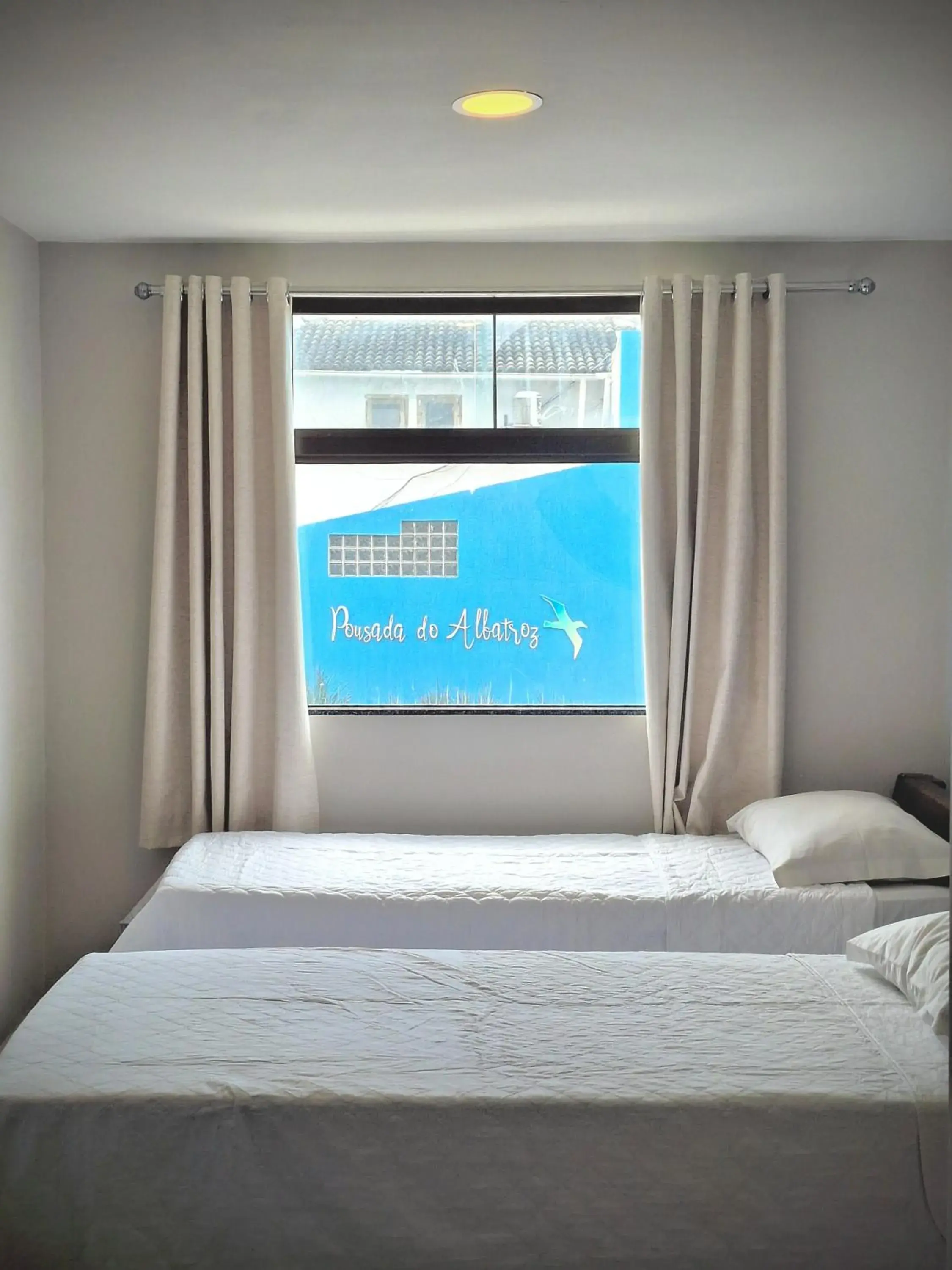 Deluxe Family Suite in Pousada do Albatroz Deluxe Family Suite in Pousada do Albatroz