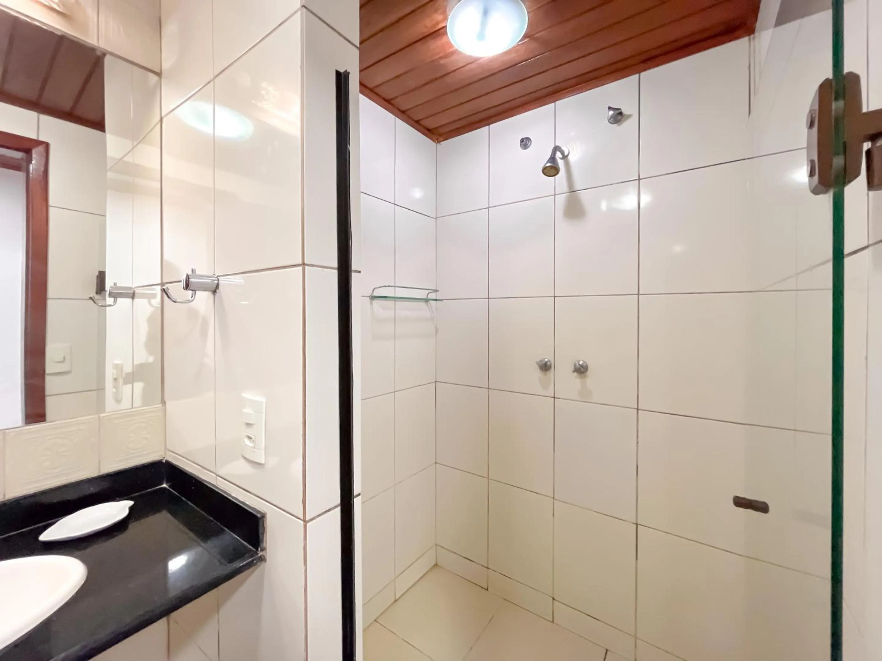 Bathroom in Pousada do Albatroz