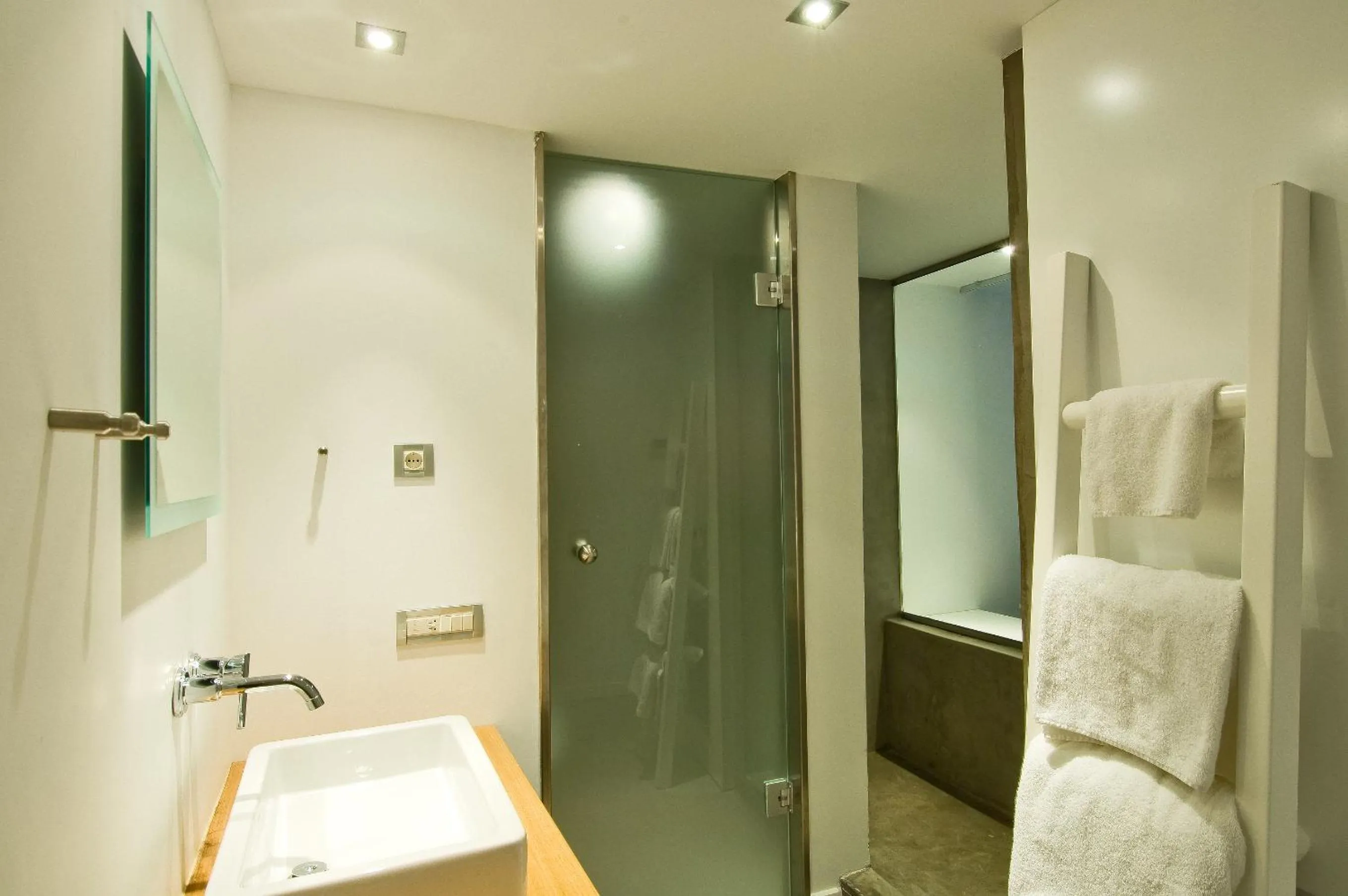 Bathroom in Perantzada Hotel 1811