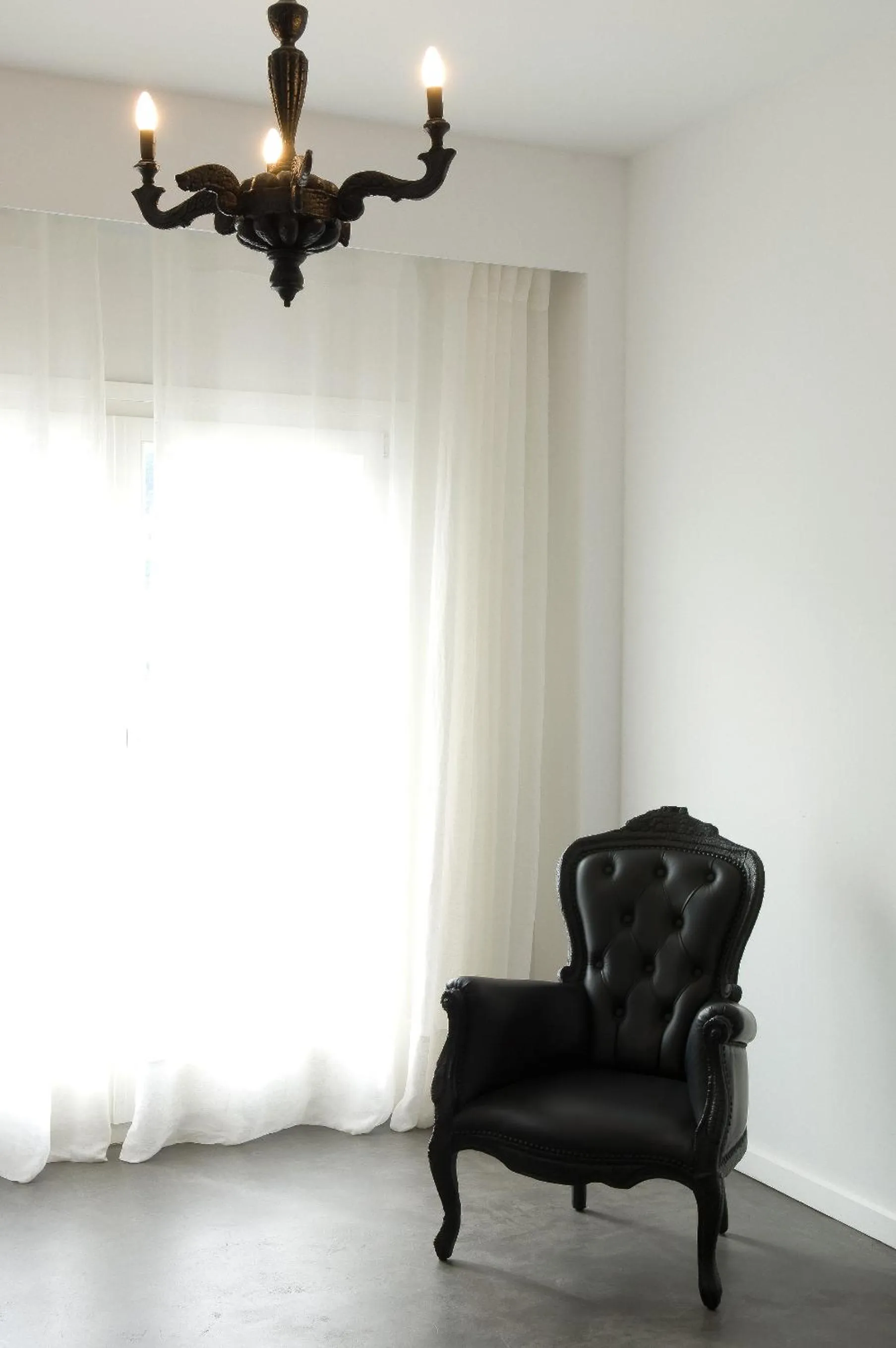 Decorative detail in Perantzada Hotel 1811