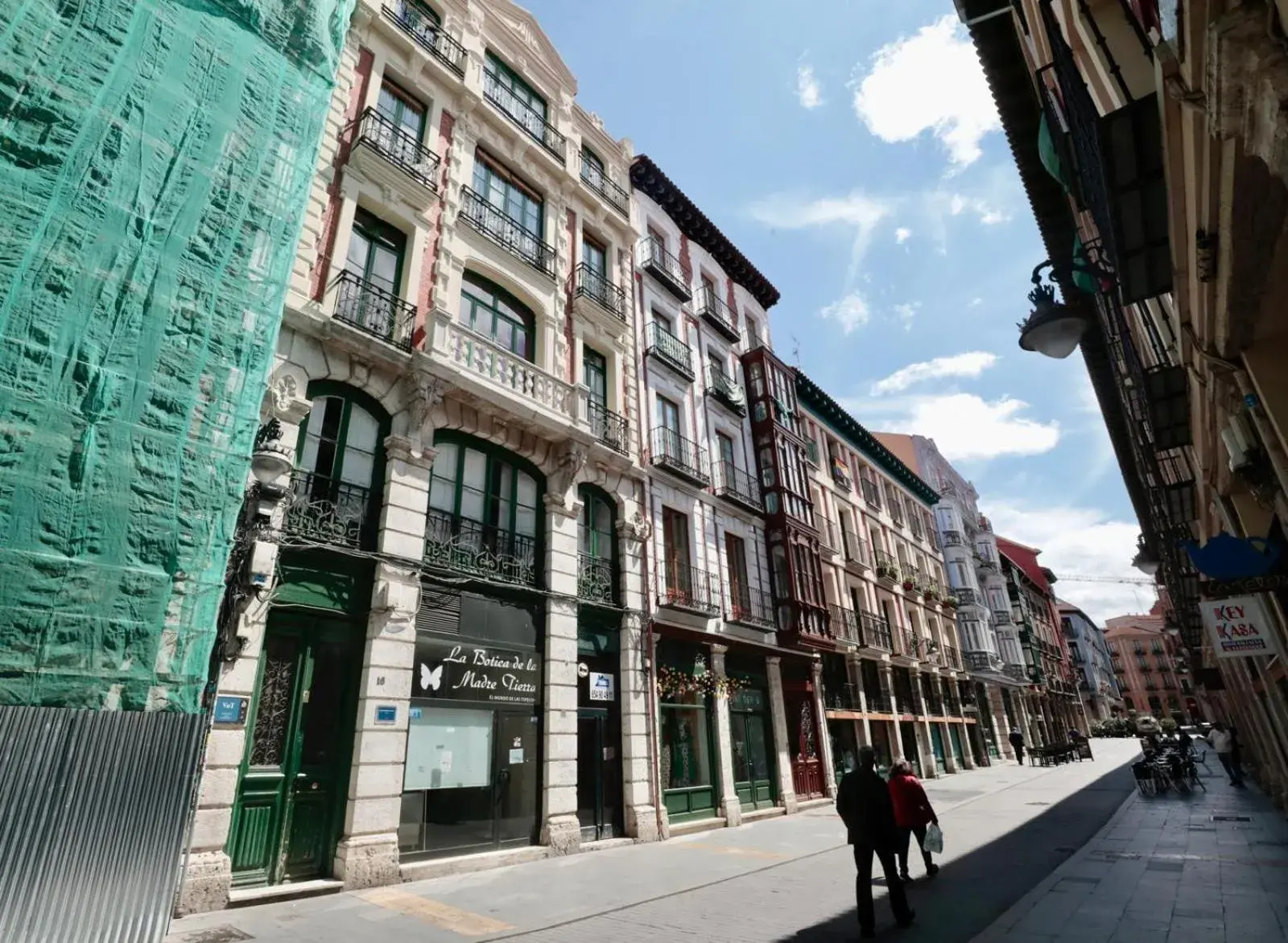 Double Room with Balcony in ThePlacetoBe B&B Double Room with Balcony in ThePlacetoBe B&B