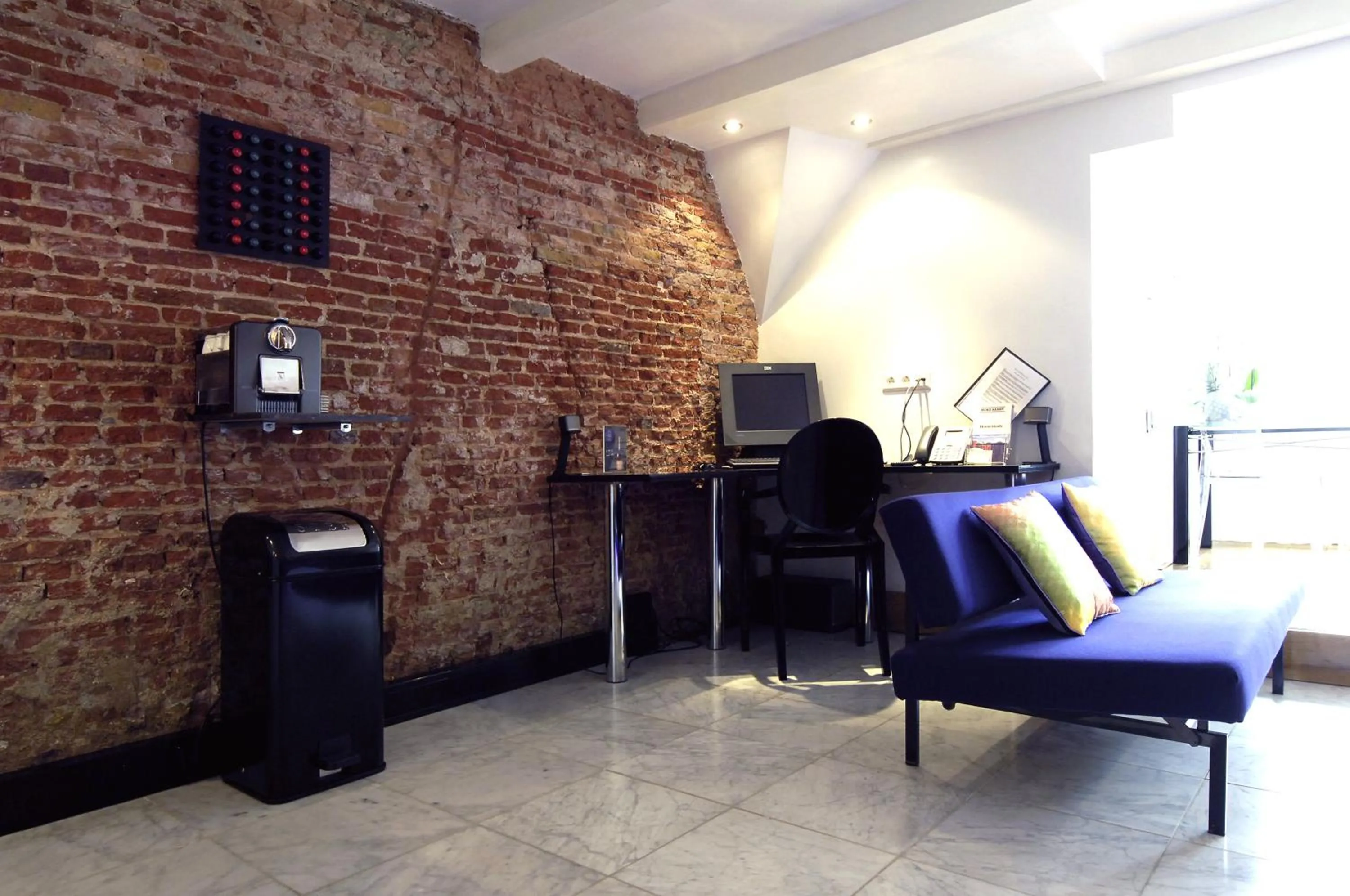 Photo of the whole room in Amsterdam Boutique Apartments