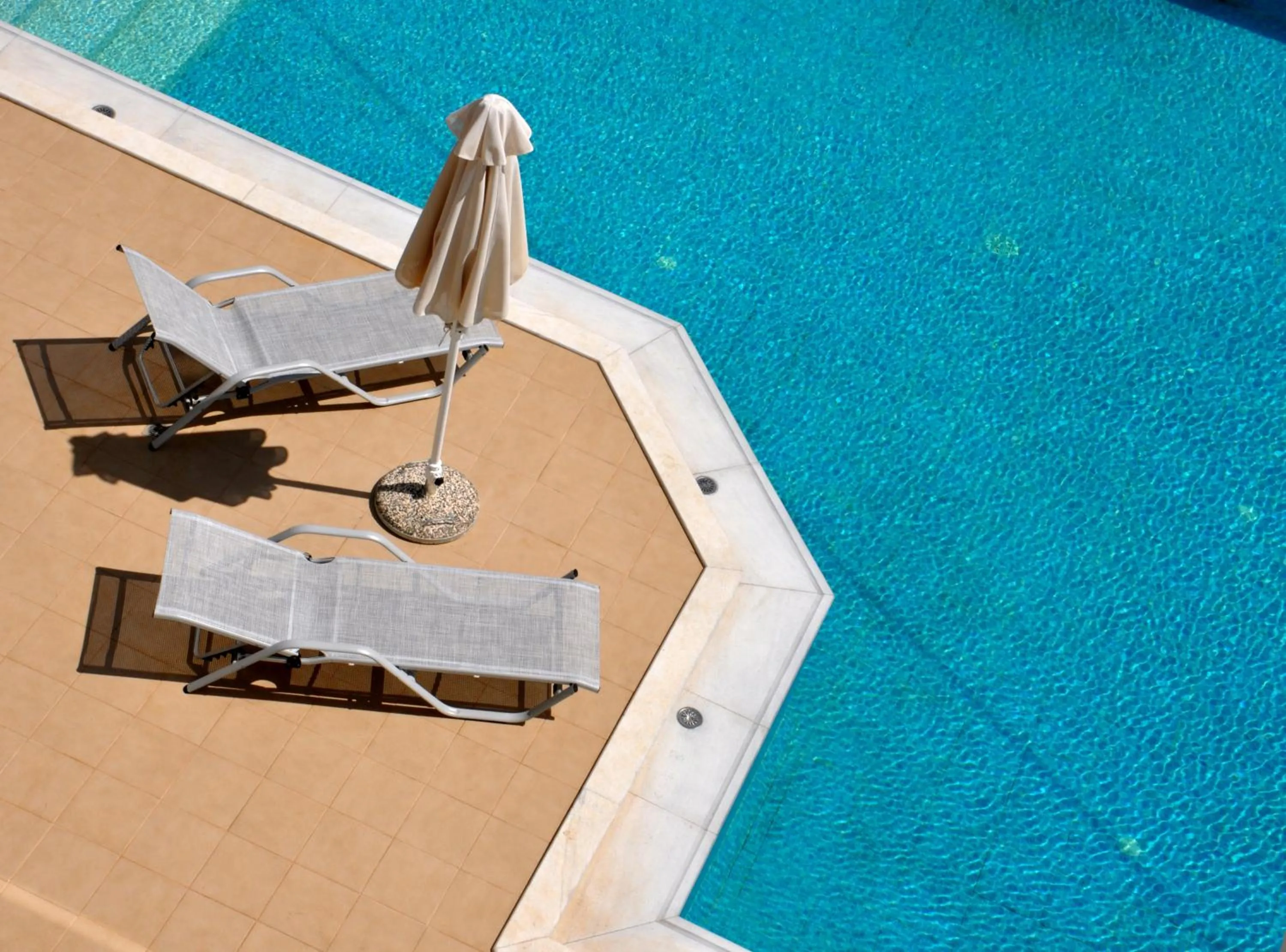 Swimming pool in Nautilus Bay Hotel