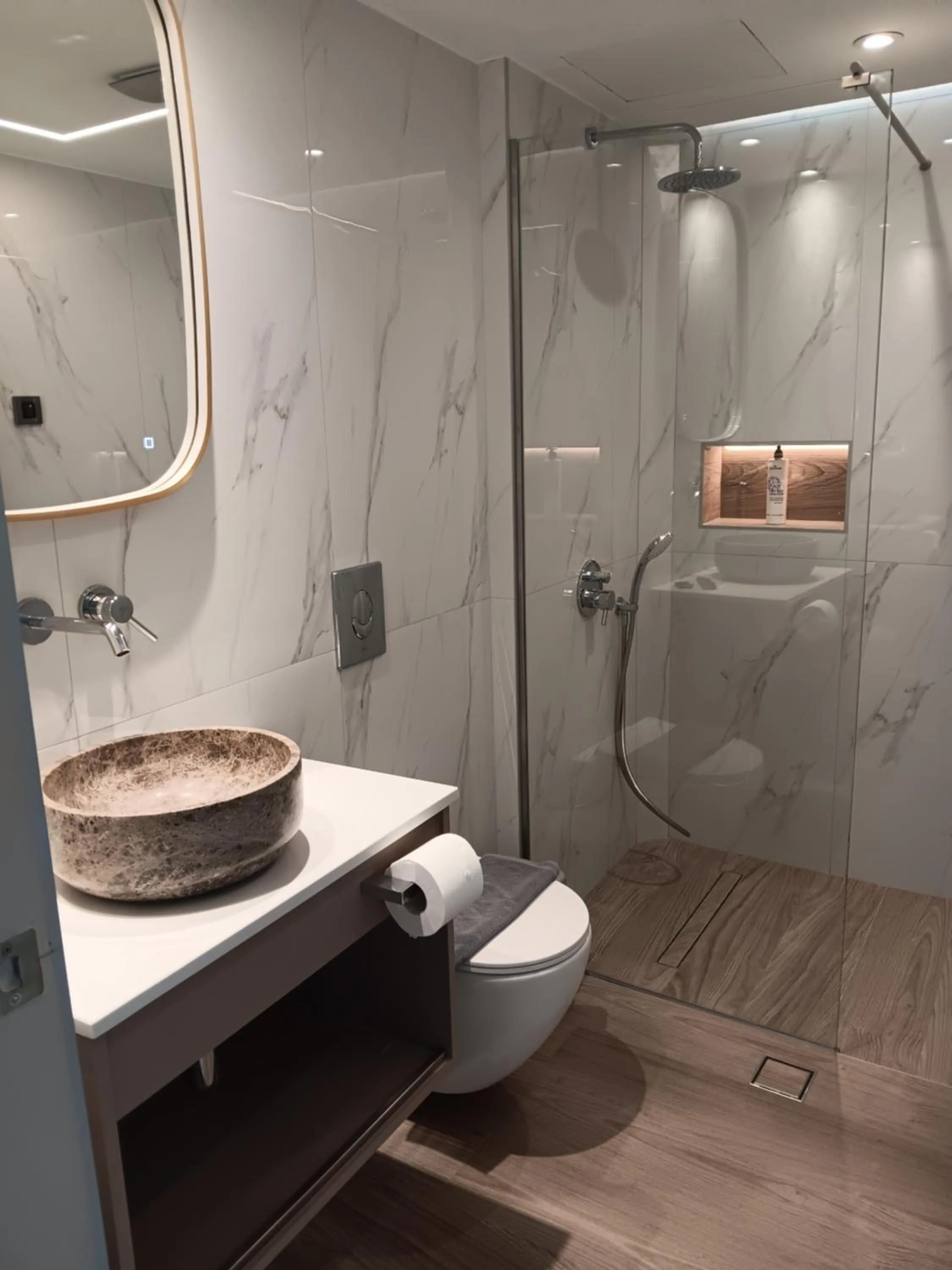 Bathroom in Nautilus Bay Hotel