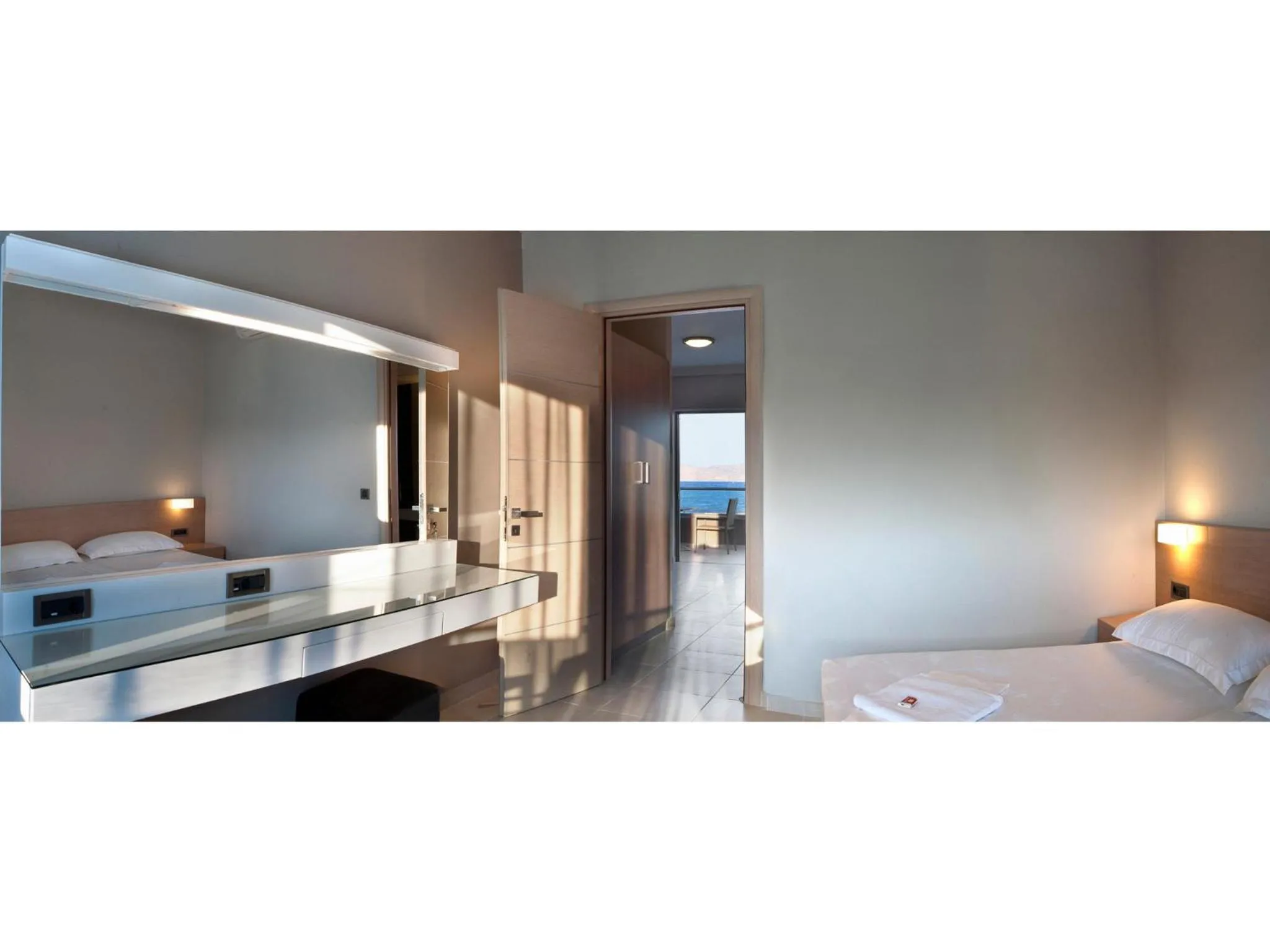 Decorative detail, Bed in Nautilus Bay Hotel