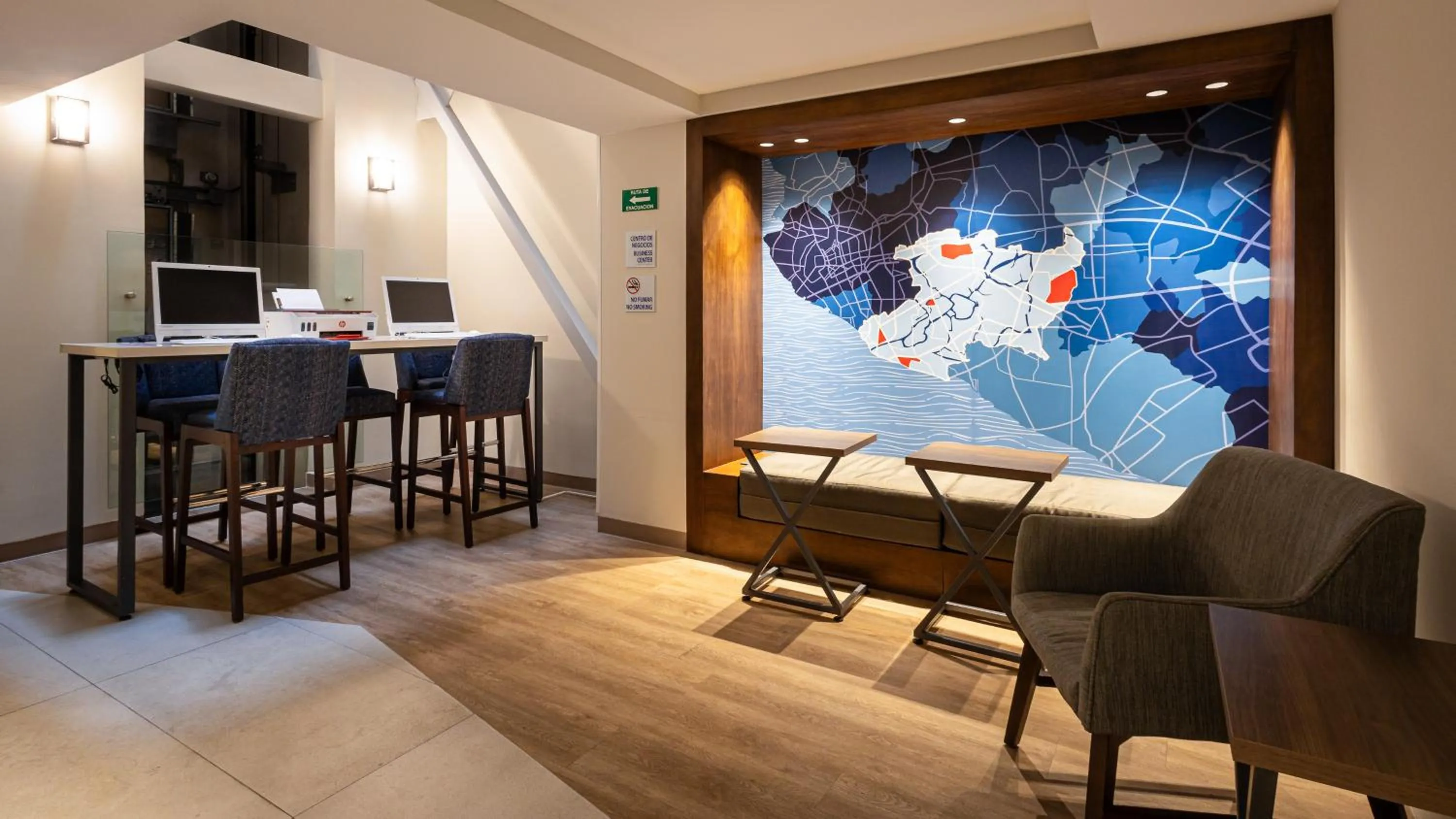 Business facilities in Holiday Inn Express Morelia Centro Historico