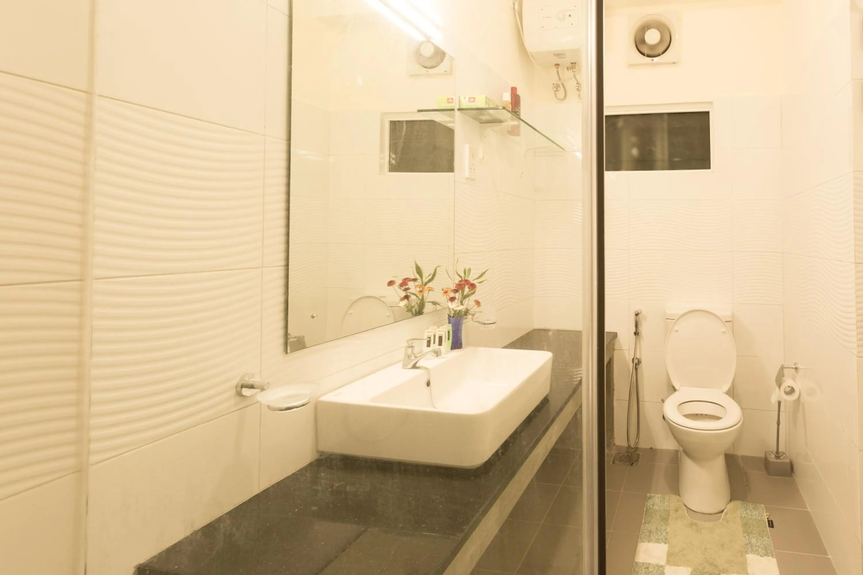 Bathroom in Shalom Residence Nawala