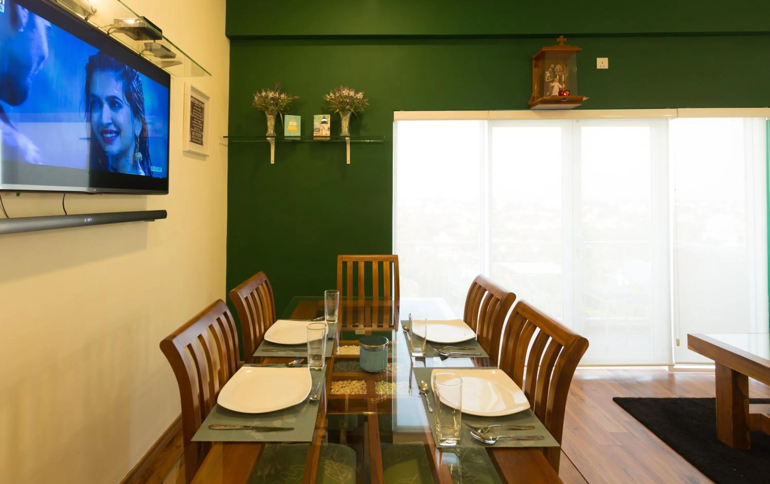 Dining area in Shalom Residence Nawala