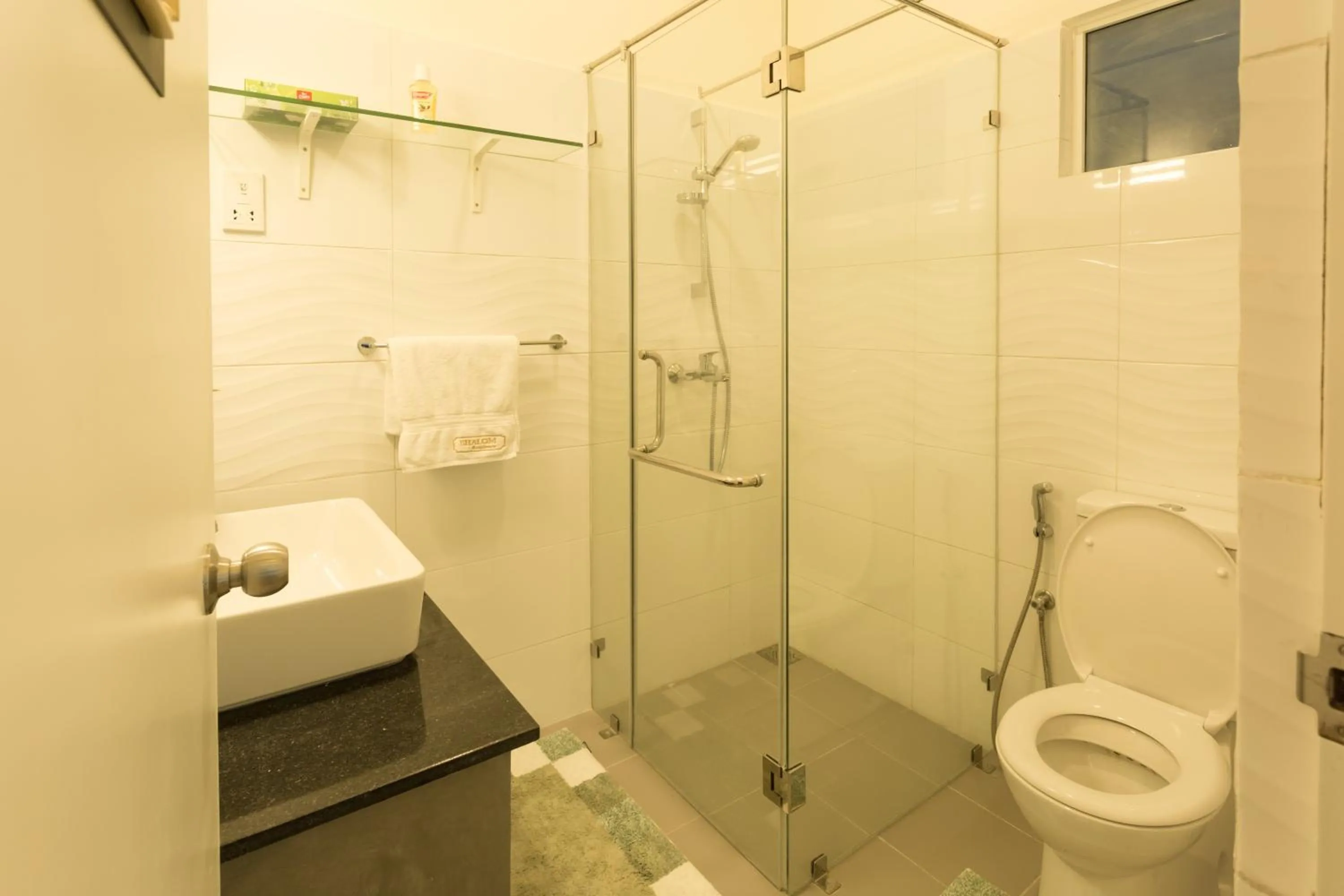 Bathroom in Shalom Residence Nawala