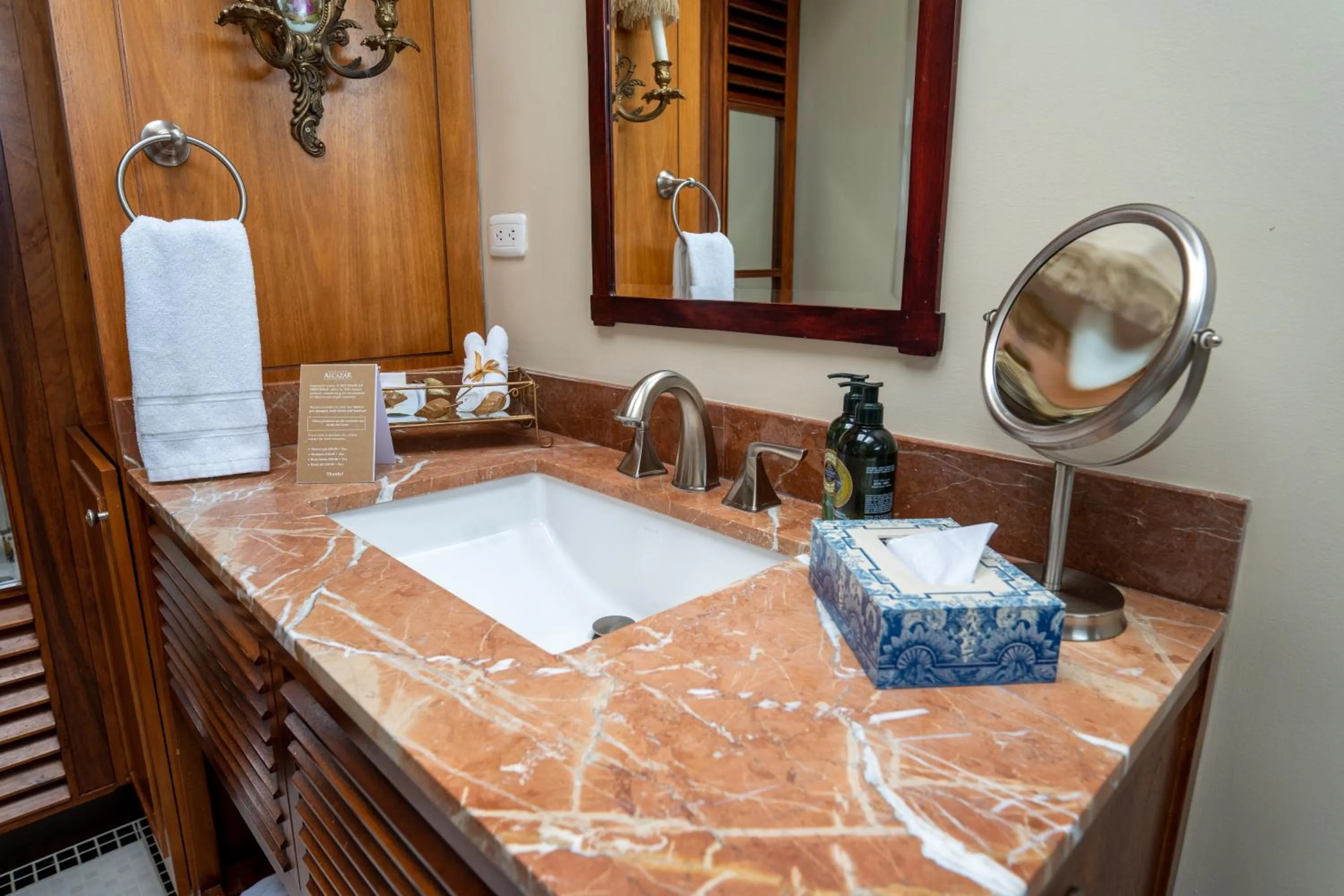 Bathroom in Mansion Alcazar