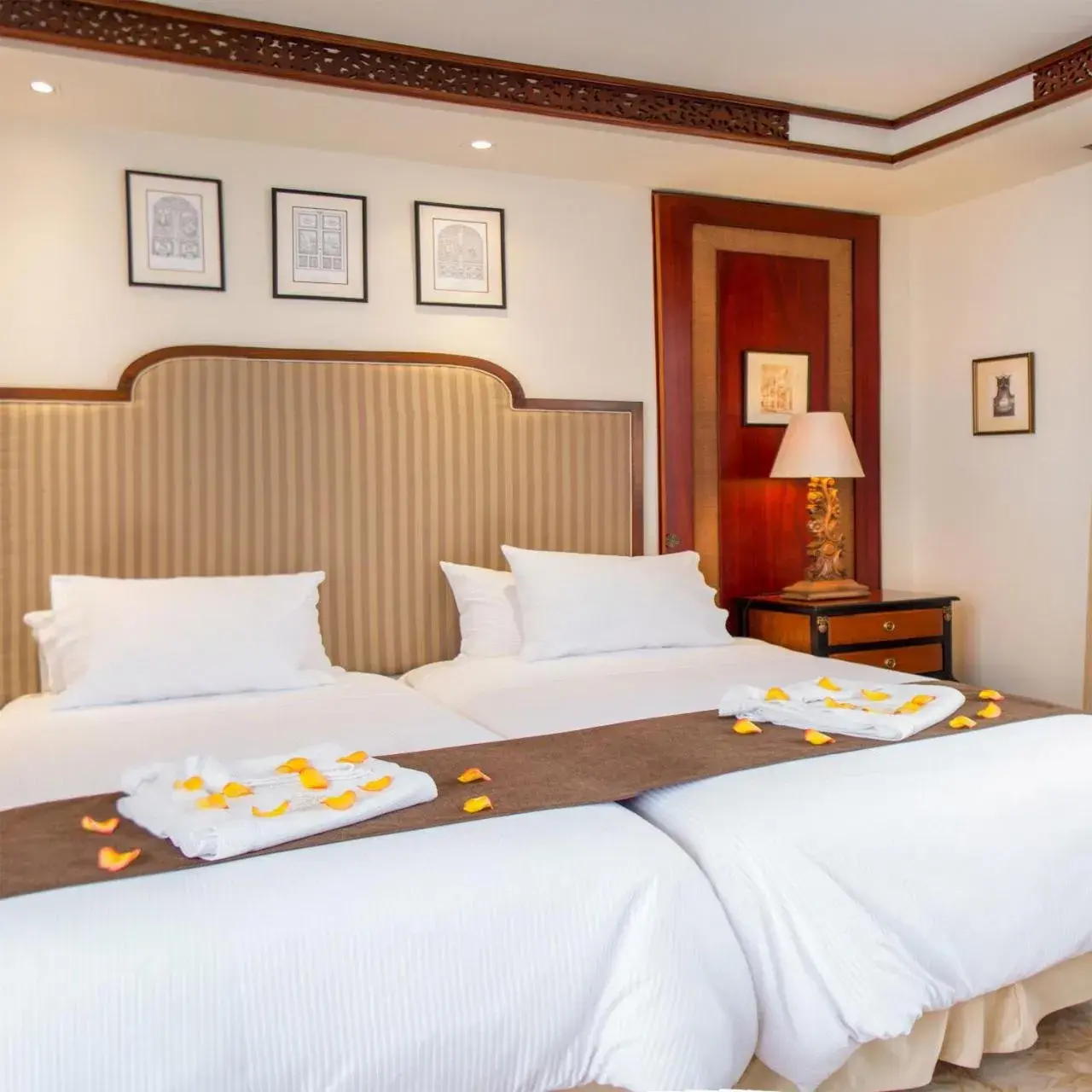 Superior Twin Room in Mansion Alcazar Superior Twin Room in Mansion Alcazar