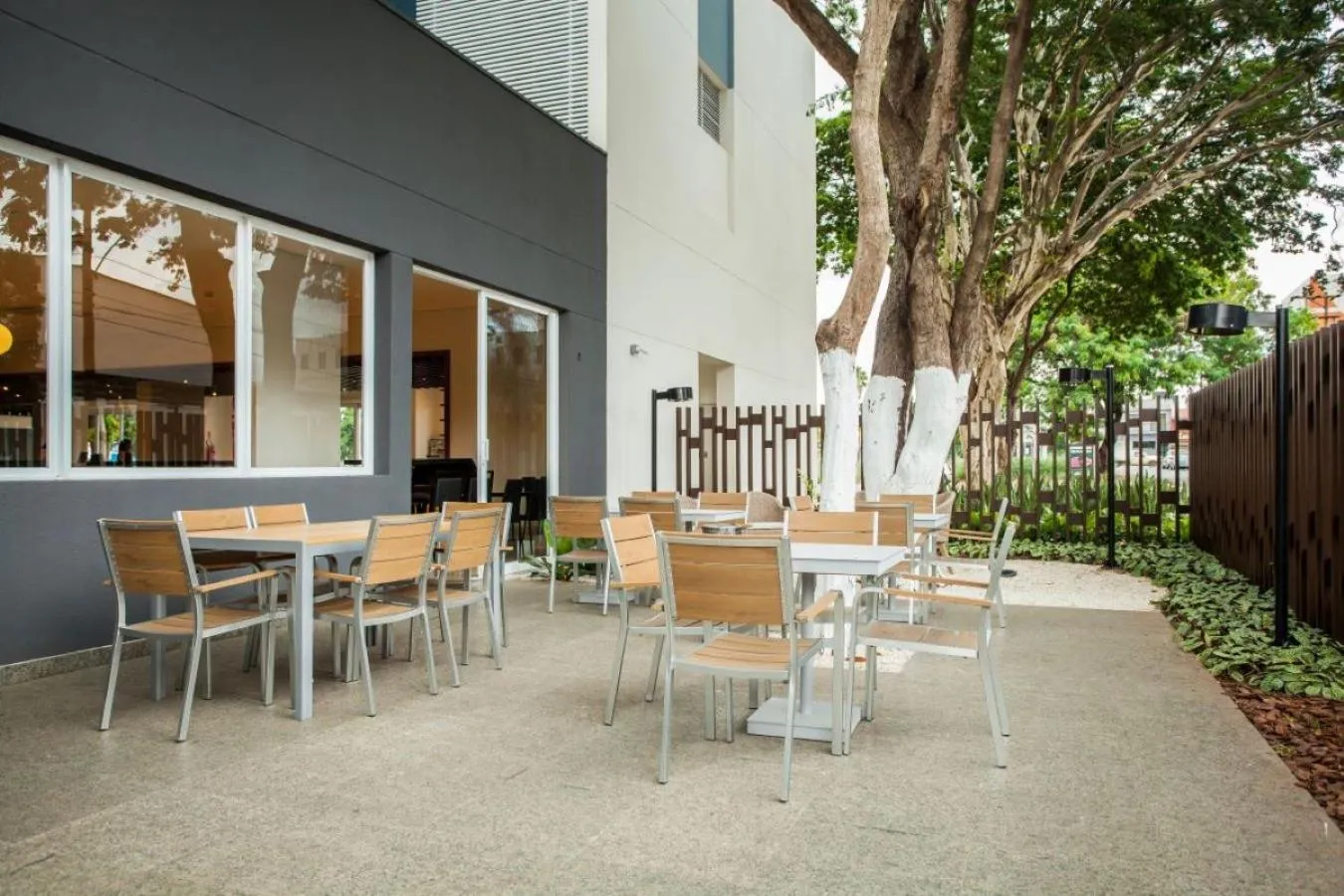 Patio in Travel Inn Hotels Wise Indaiatuba