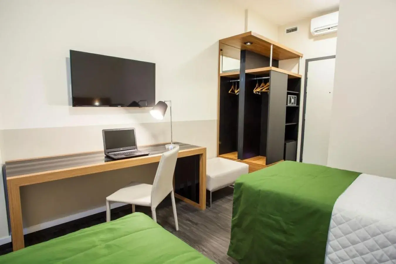 Twin Room - single occupancy in Travel Inn Hotels Wise Indaiatuba Twin Room - single occupancy in Travel Inn Hotels Wise Indaiatuba