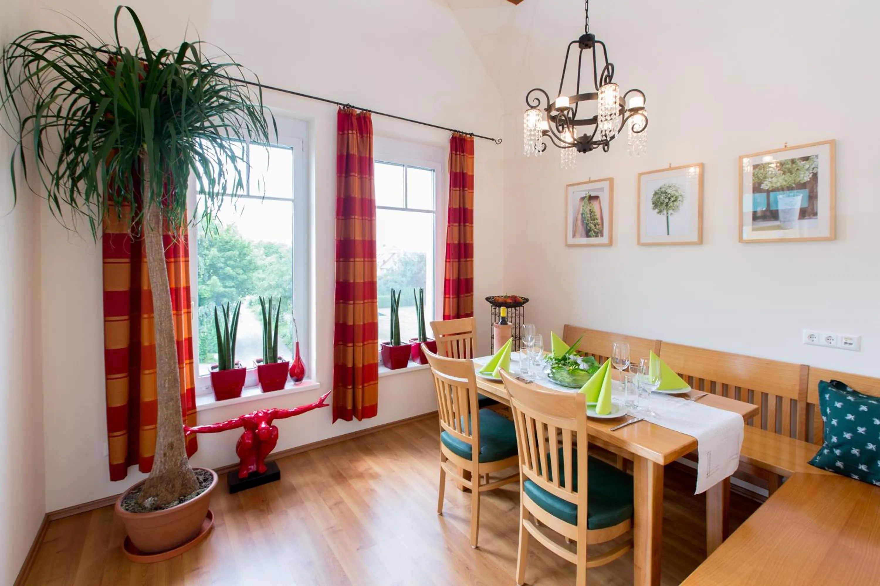 Dining area in Komfort Appartements Zirbenland - adults only - no dogs