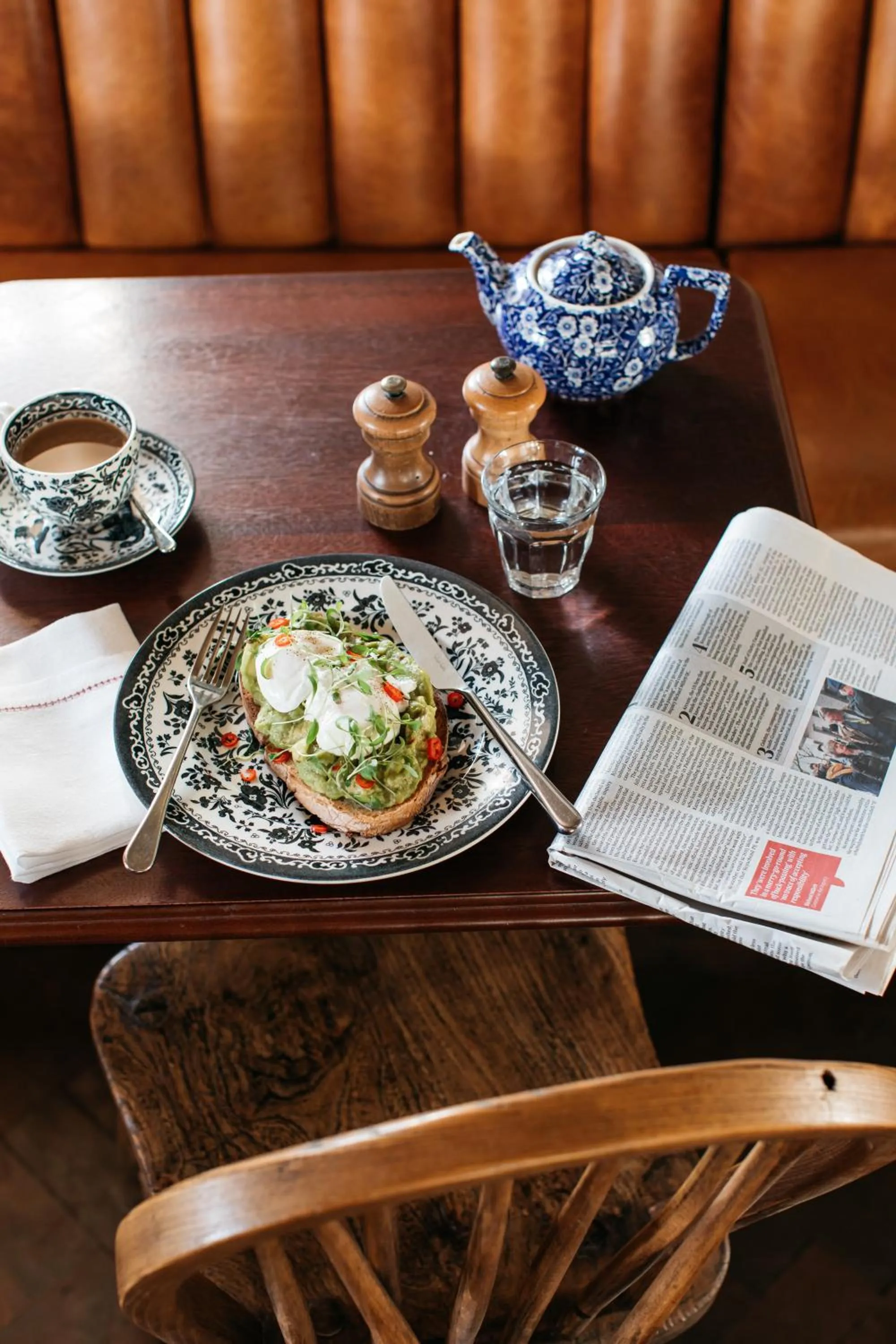Breakfast in Artist Residence Oxfordshire