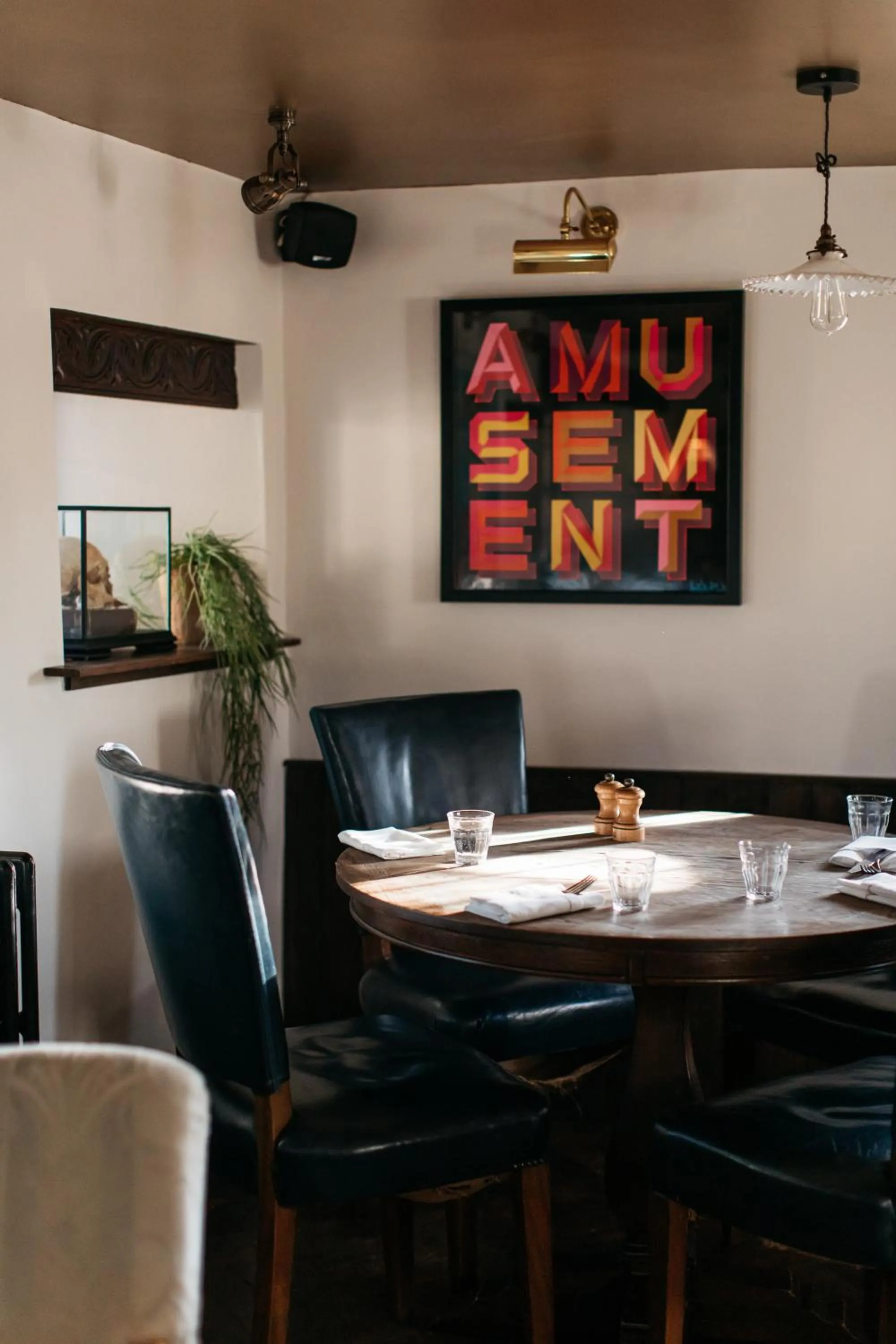 Restaurant/places to eat in Artist Residence Oxfordshire