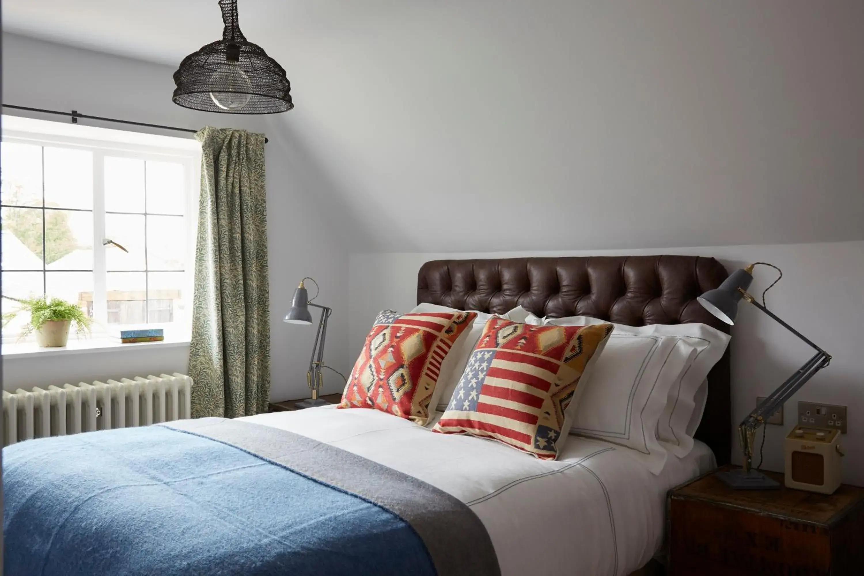 Small Double Room in Artist Residence Oxfordshire Small Double Room in Artist Residence Oxfordshire