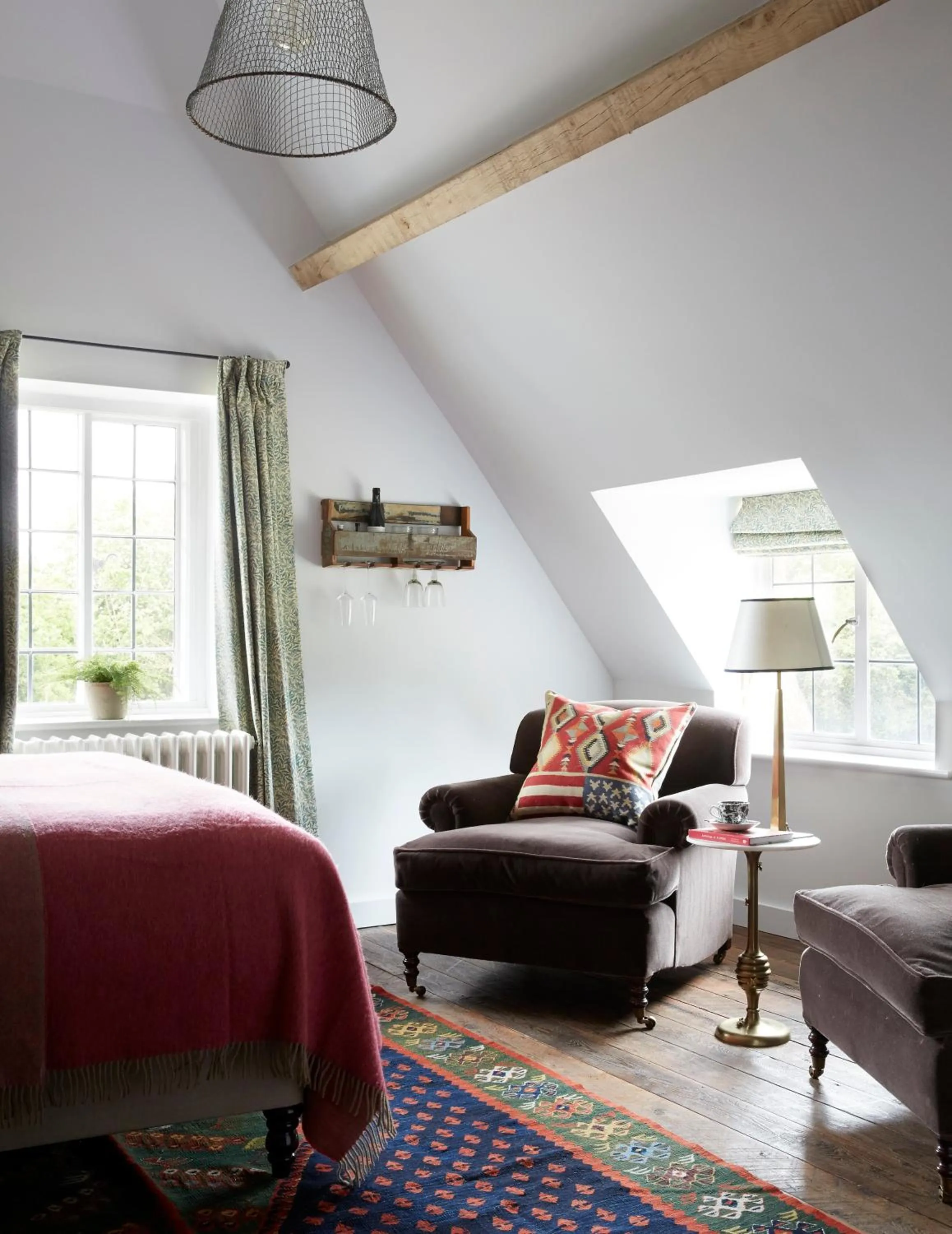 Bed in Artist Residence Oxfordshire