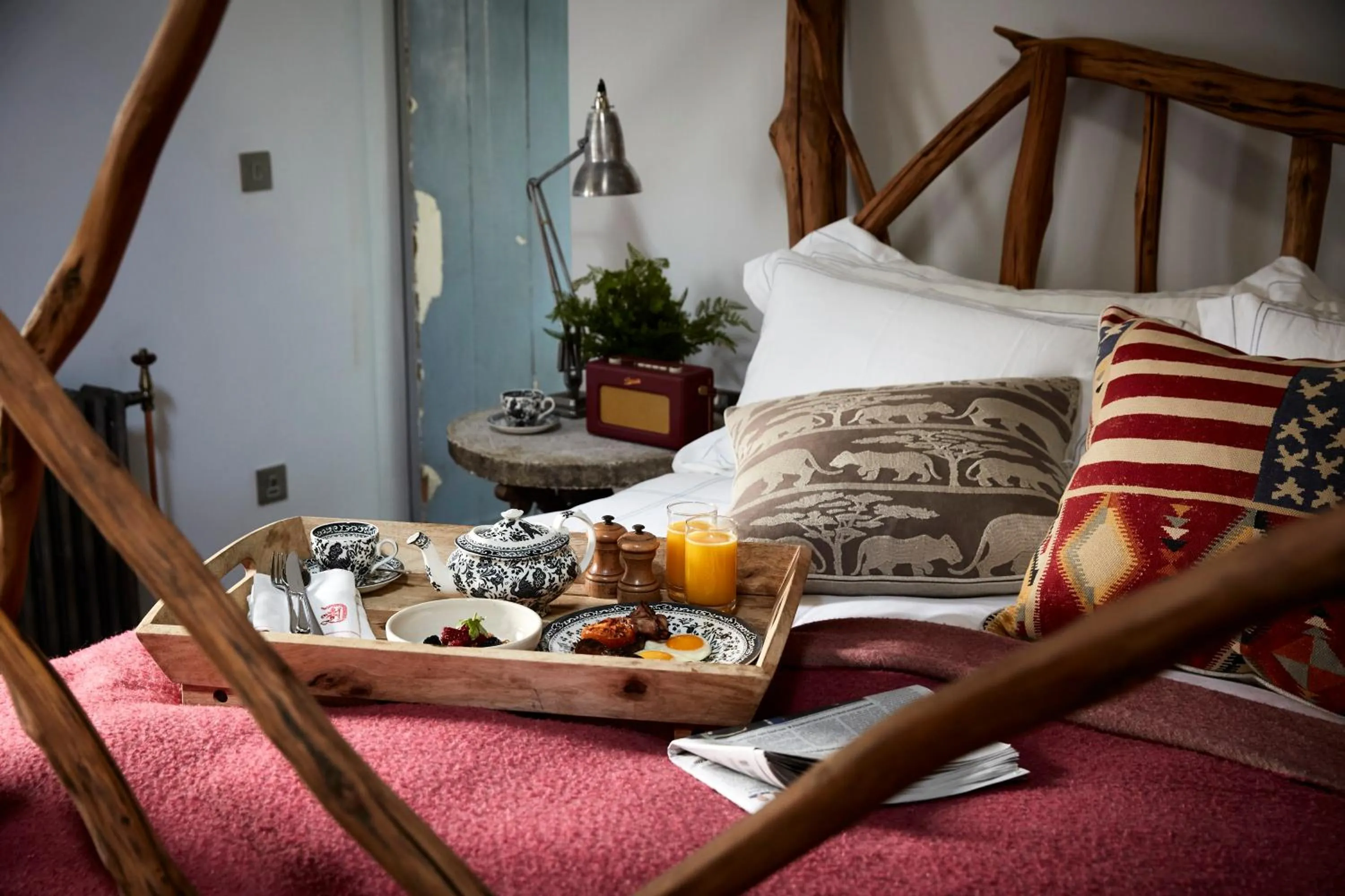 Bed in Artist Residence Oxfordshire