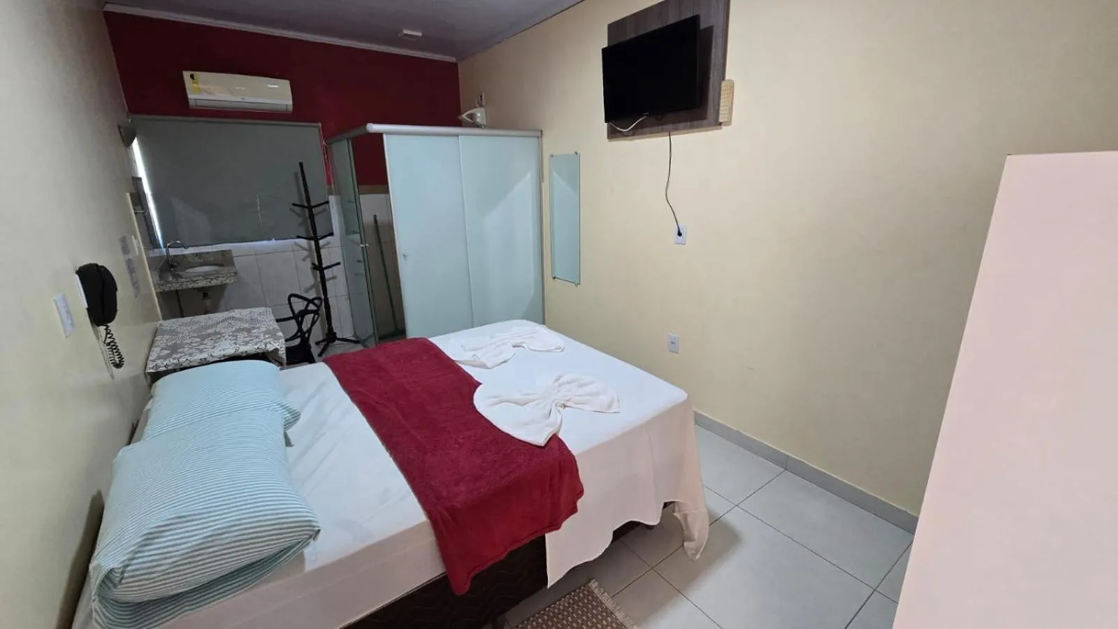 Bed in Hotel Pousada Aeroporto