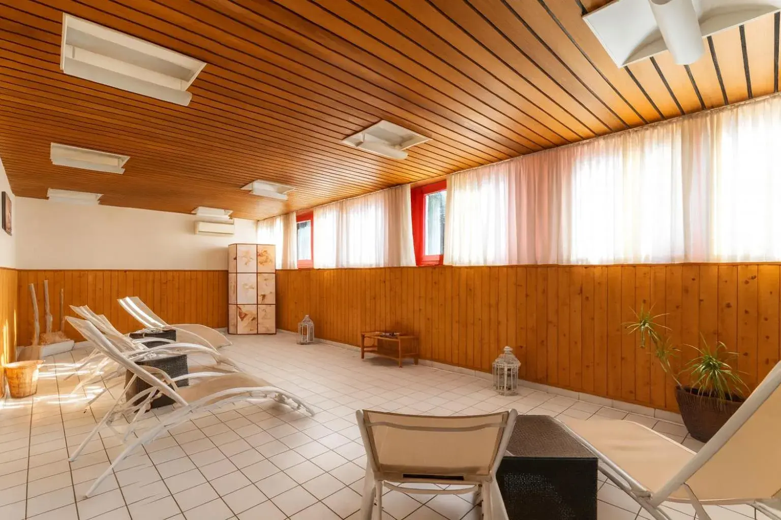 Spa and wellness centre/facilities in Hotel Serpiano Spa and wellness centre/facilities in Hotel Serpiano