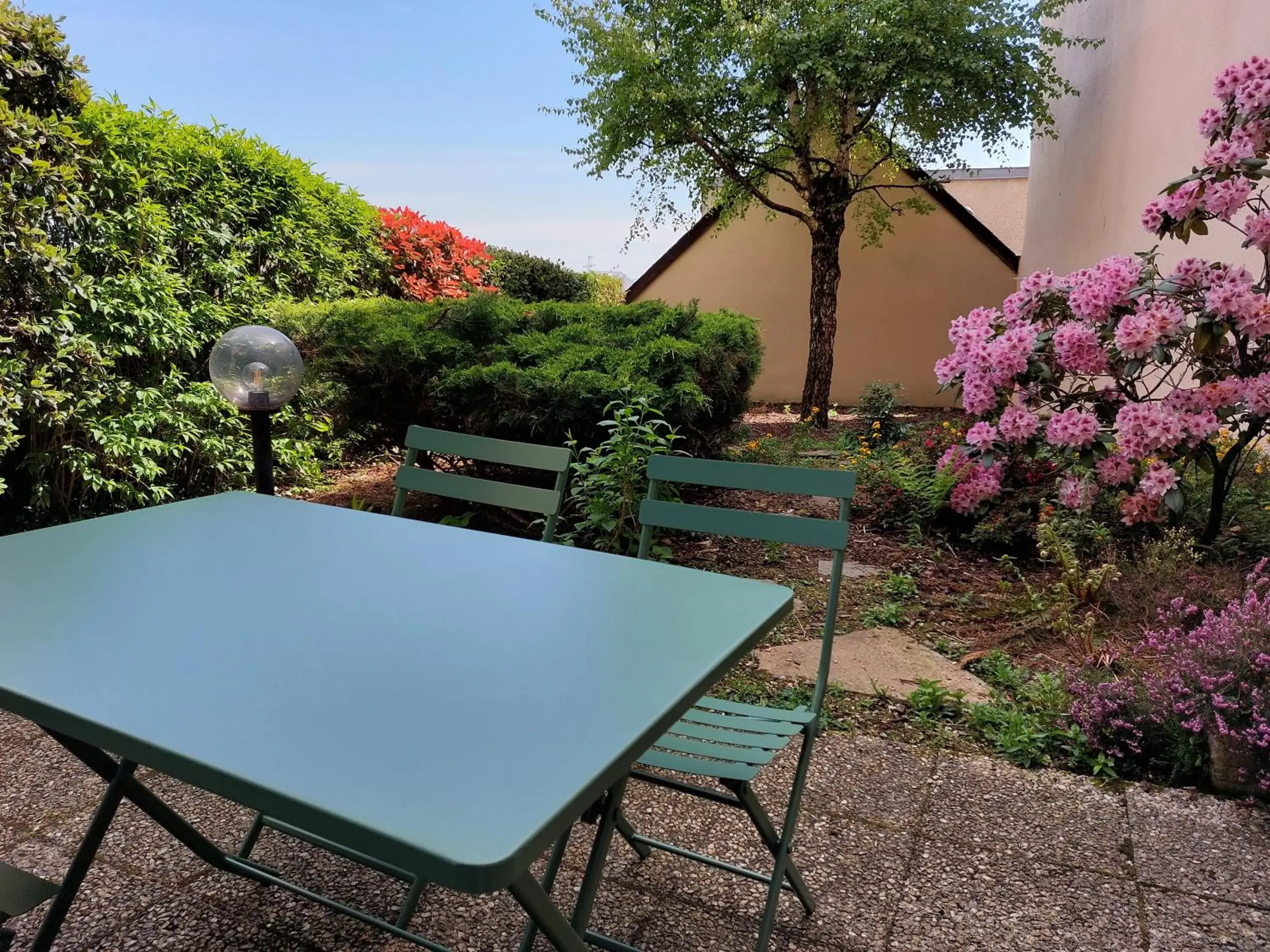 Le DenysPuech 55m2 plein centre avec jardin! Le DenysPuech 55m2 plein centre avec jardin!