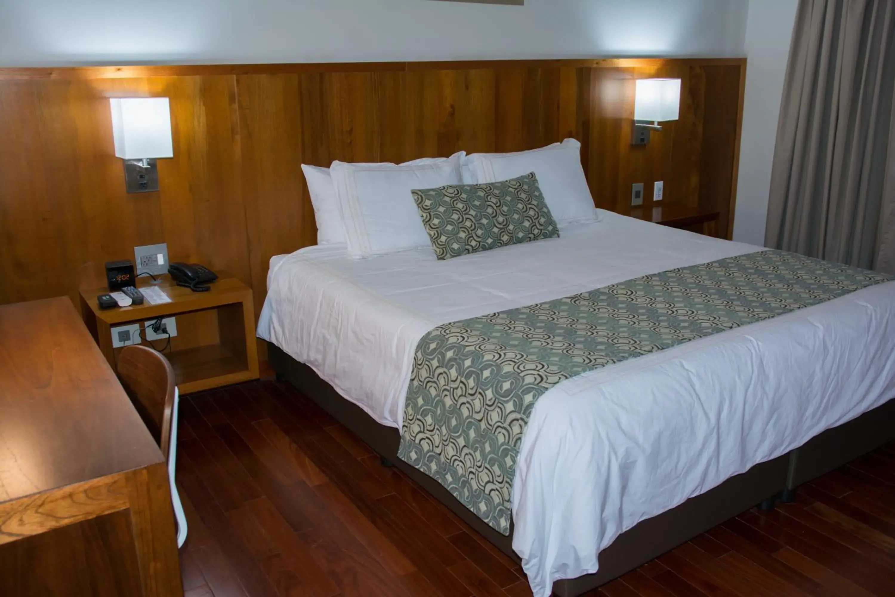 King Suite with Balcony in Los Brezos Hotel Boutique King Suite with Balcony in Los Brezos Hotel Boutique