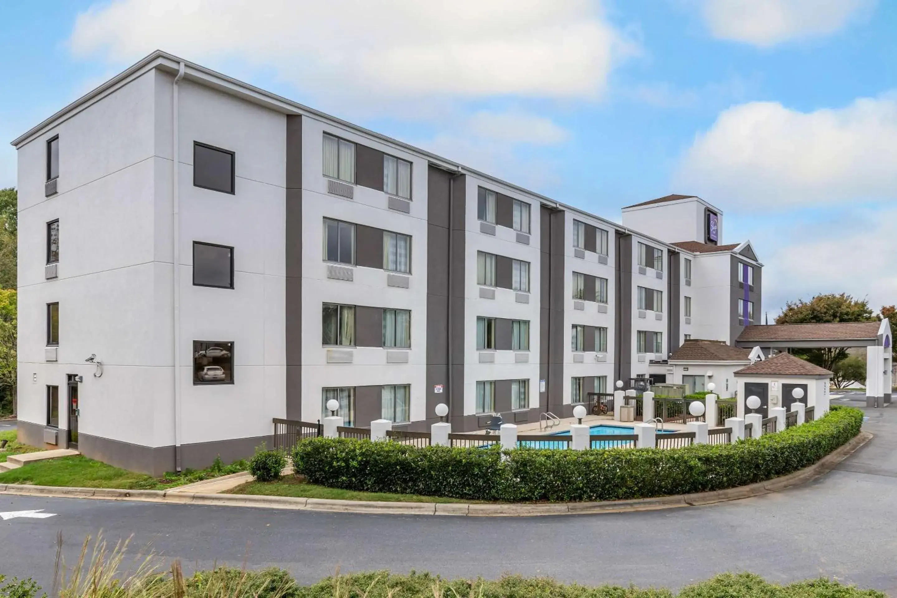 Property building in Sleep Inn Matthews-Charlotte Property building in Sleep Inn Matthews-Charlotte