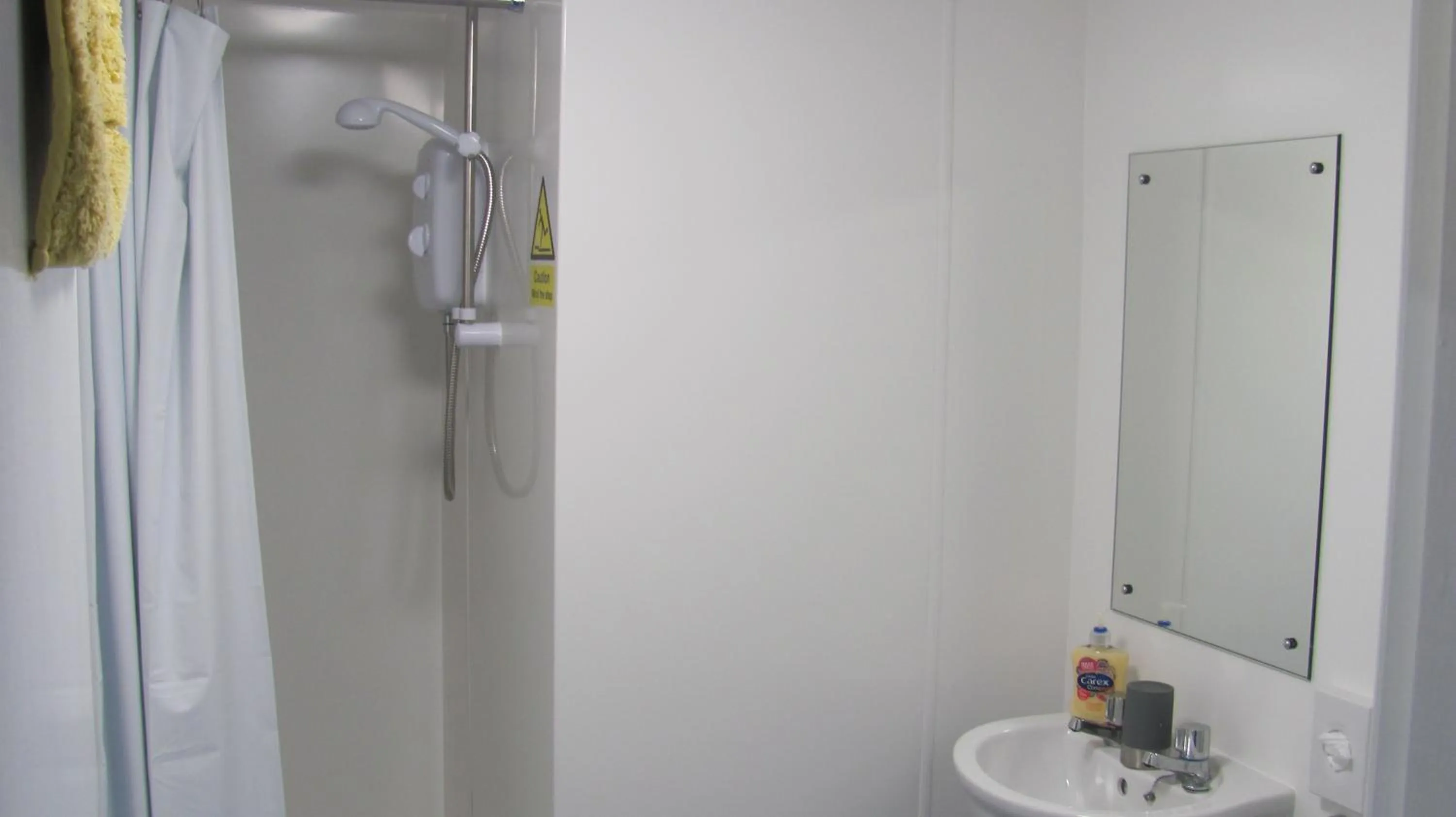 Shower in Barholm Accommodation