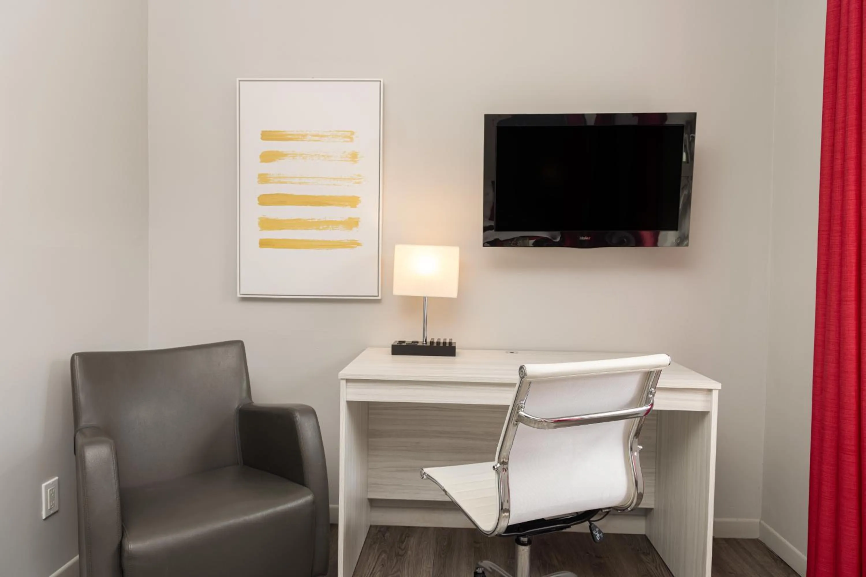 Bedroom in Hotel du Nord