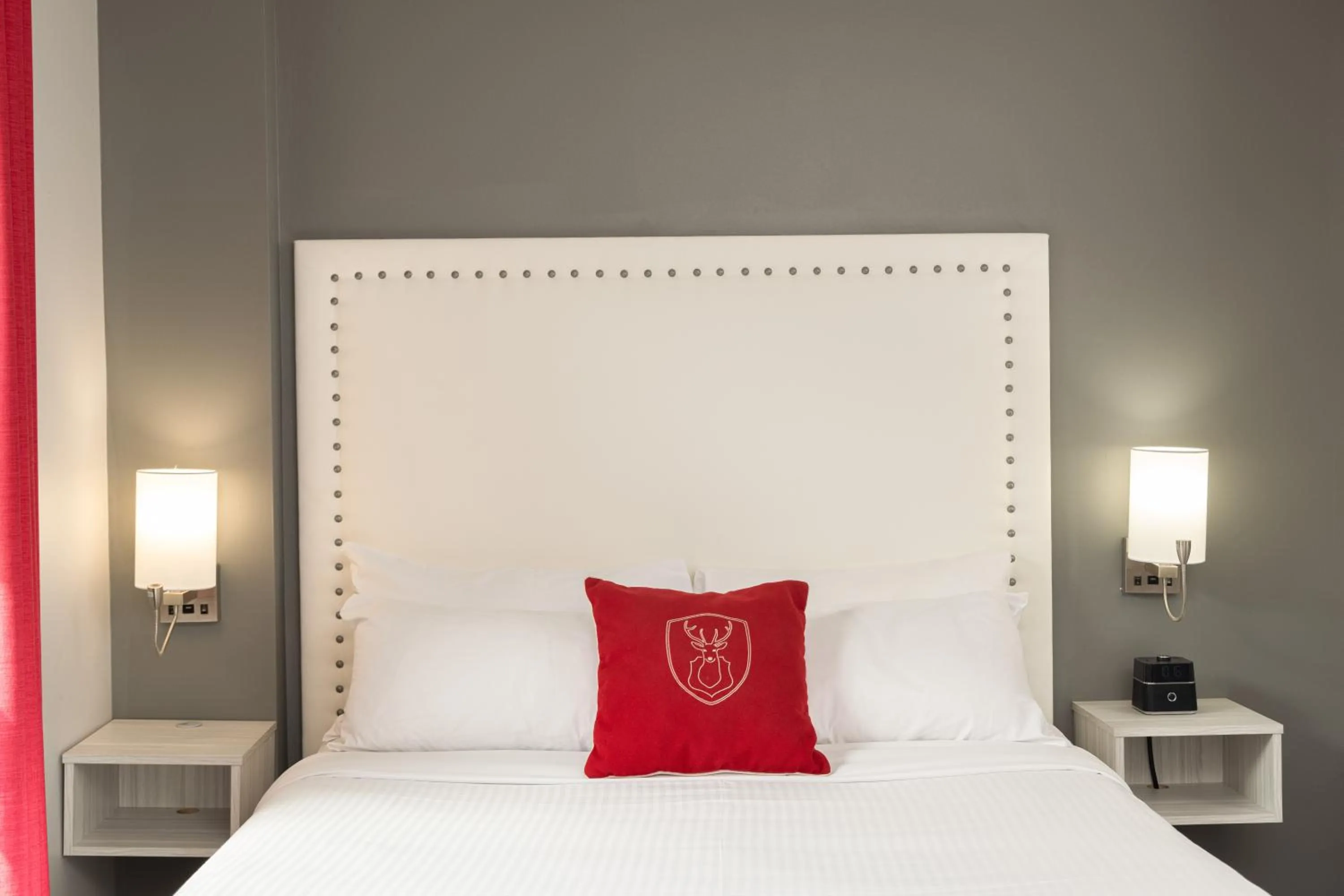 Bedroom, Bed in Hotel du Nord