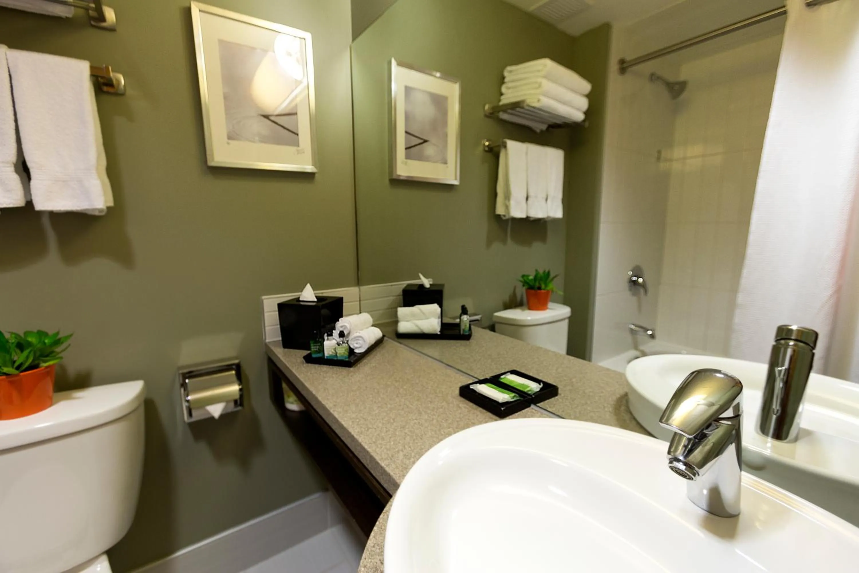 University of Calgary Accommodations and Events