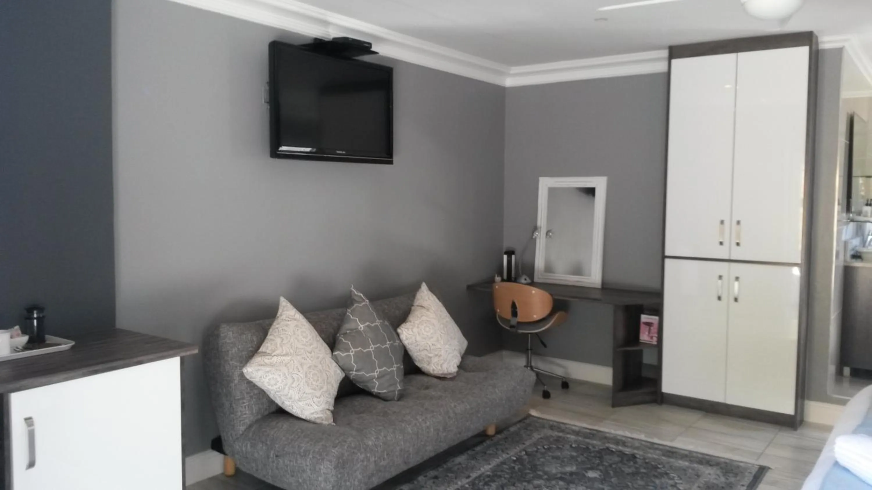 Coffee/tea facilities in Reef View BnB