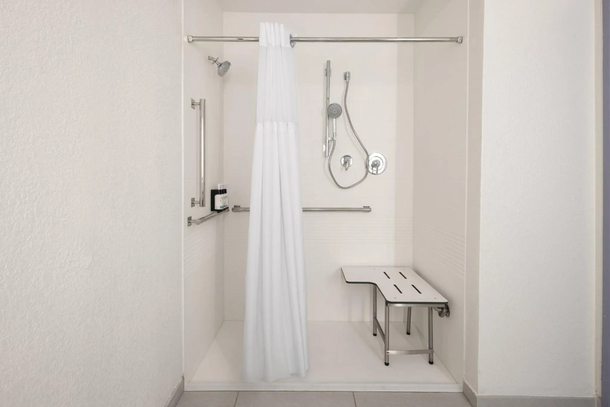 Photo of the whole room in Townhome Inn & Suites by IHG