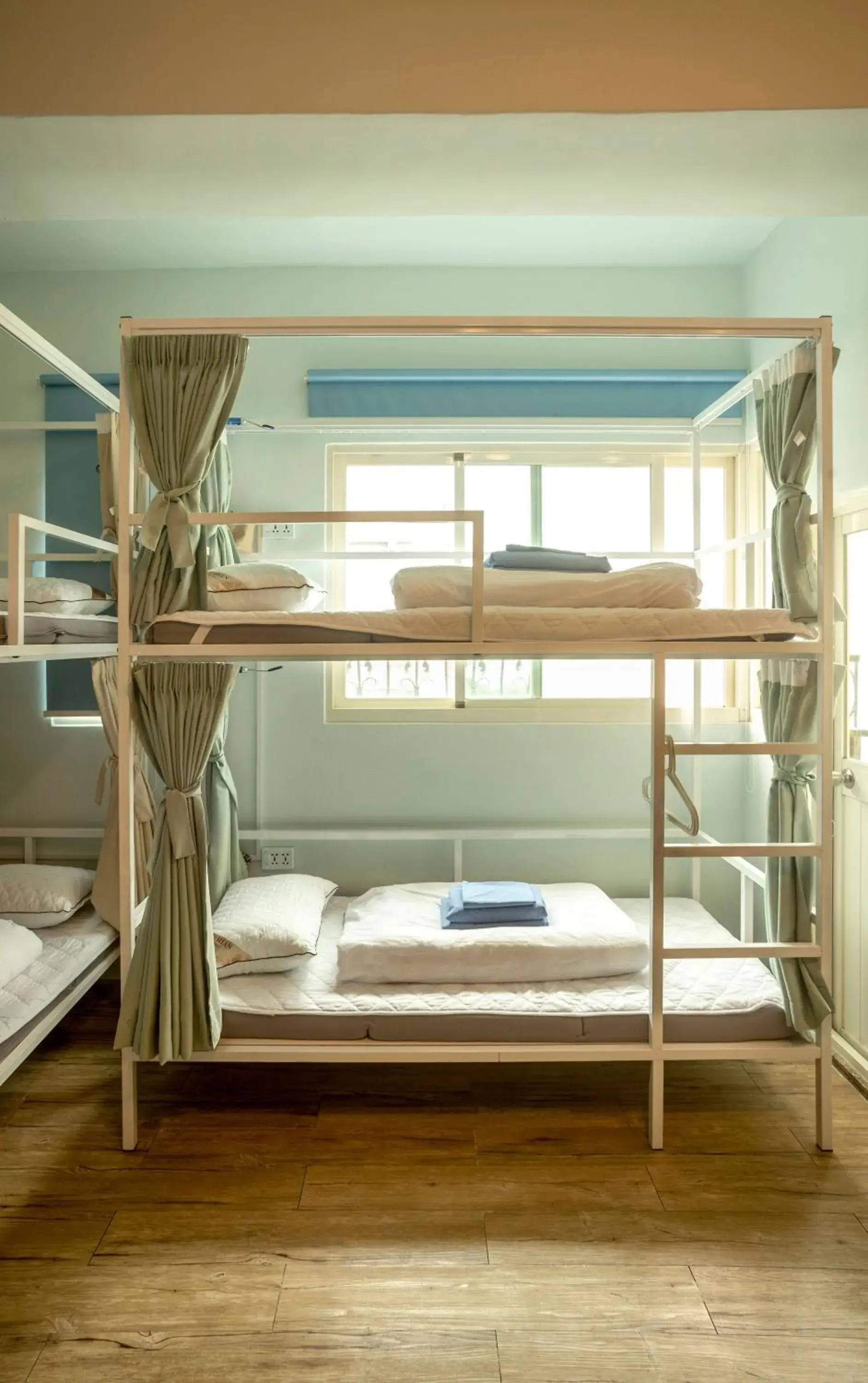 Bunk Bed in Female Dormitory Room in 123 Cheers Hostel Bunk Bed in Female Dormitory Room in 123 Cheers Hostel