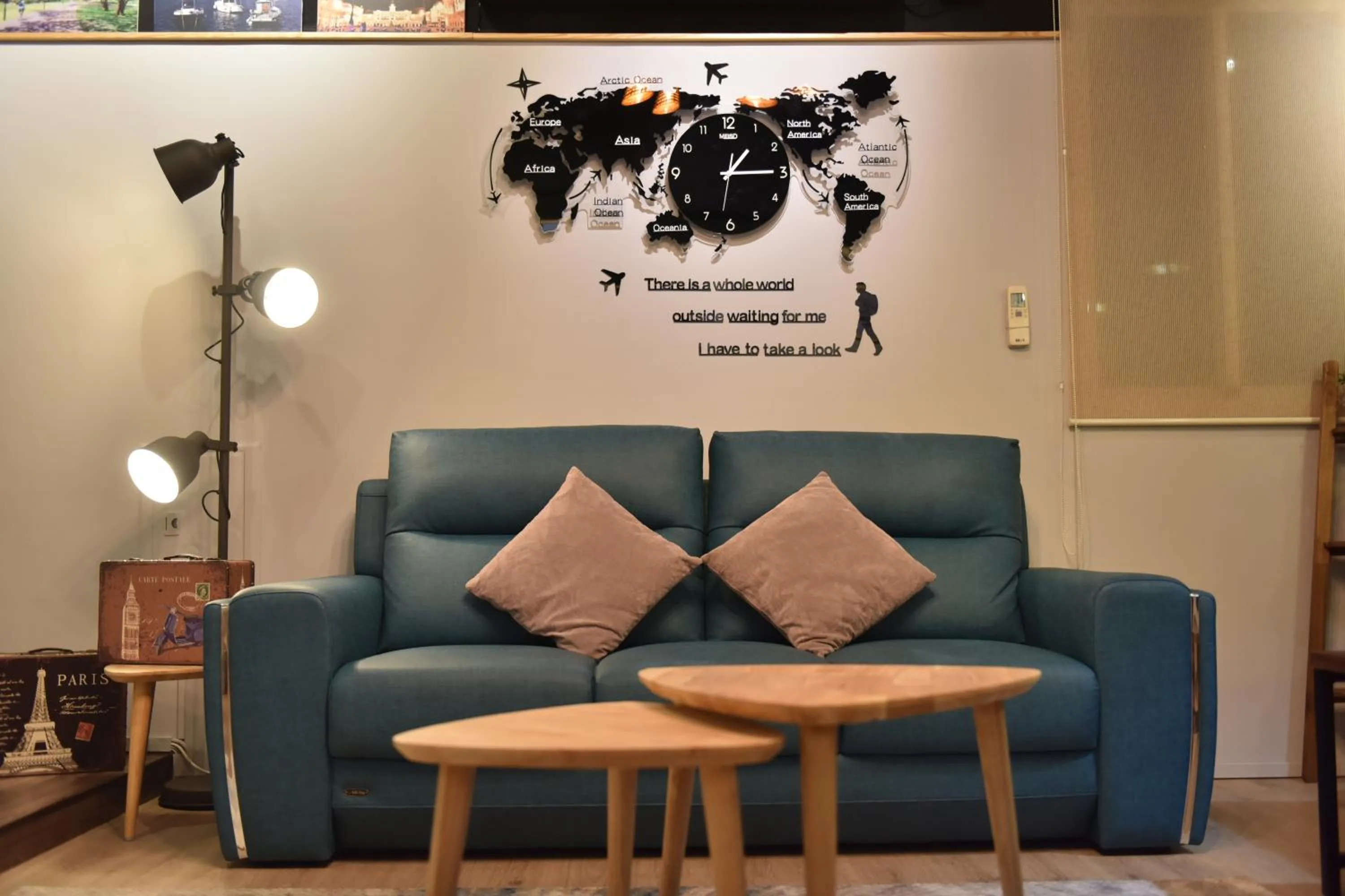 Communal lounge/ TV room in 123 Cheers Hostel