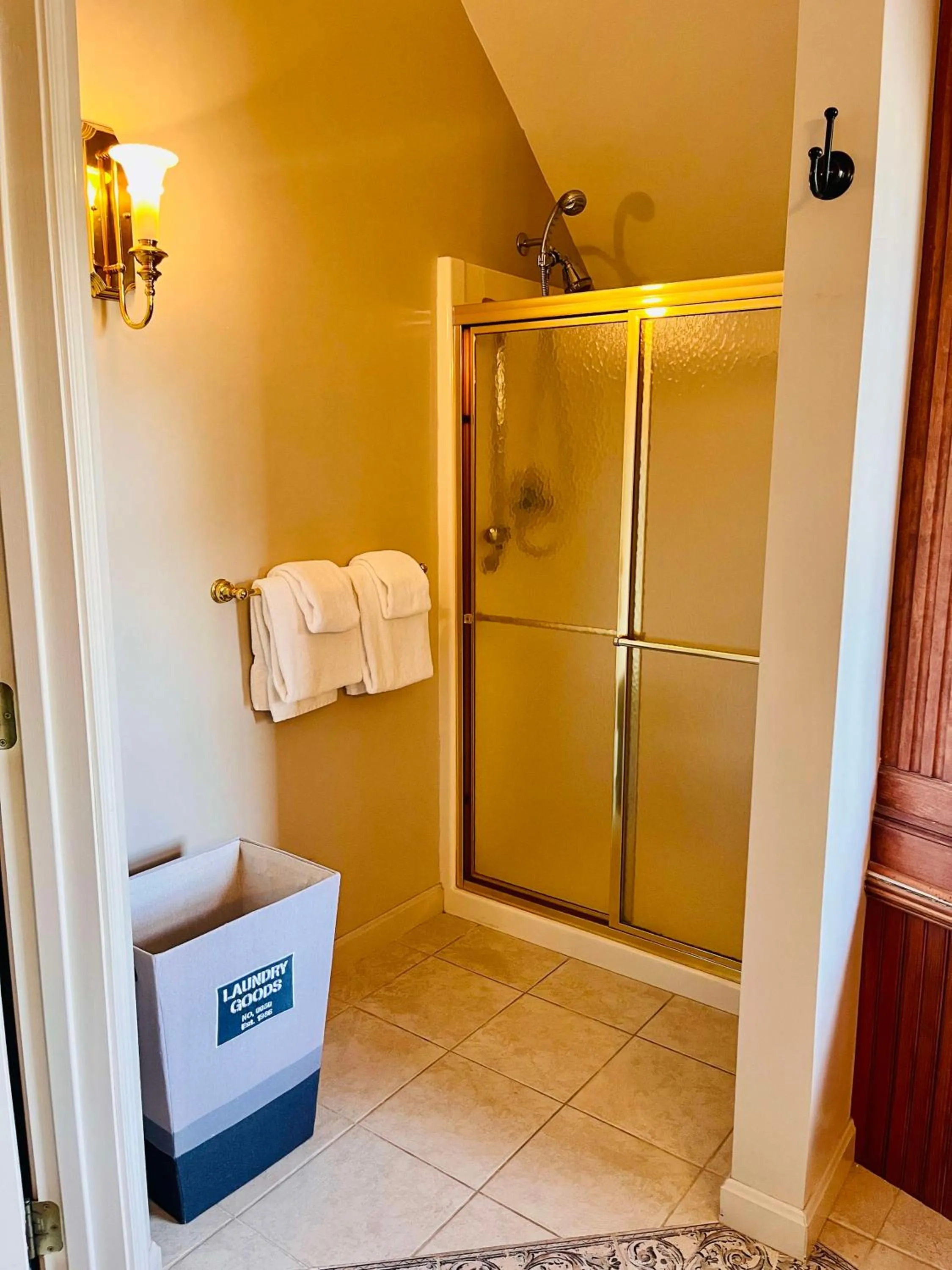 Bathroom in Nordic Village Condominium Resort