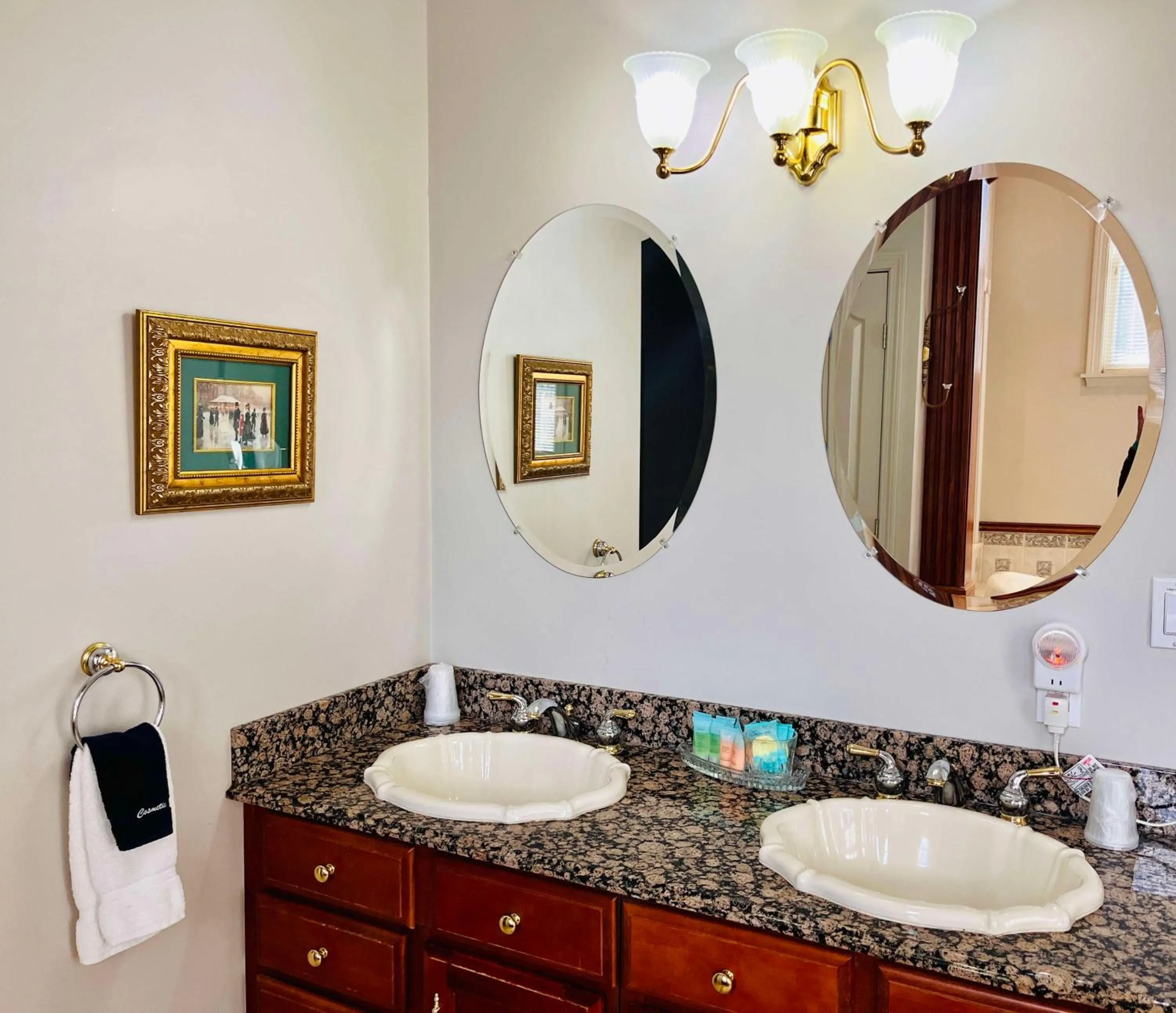 Bathroom in Nordic Village Condominium Resort