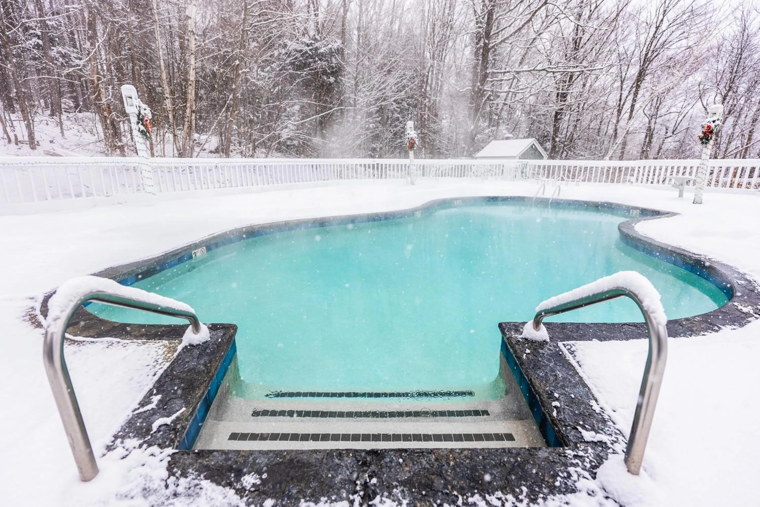 Swimming pool in Nordic Village Condominium Resort