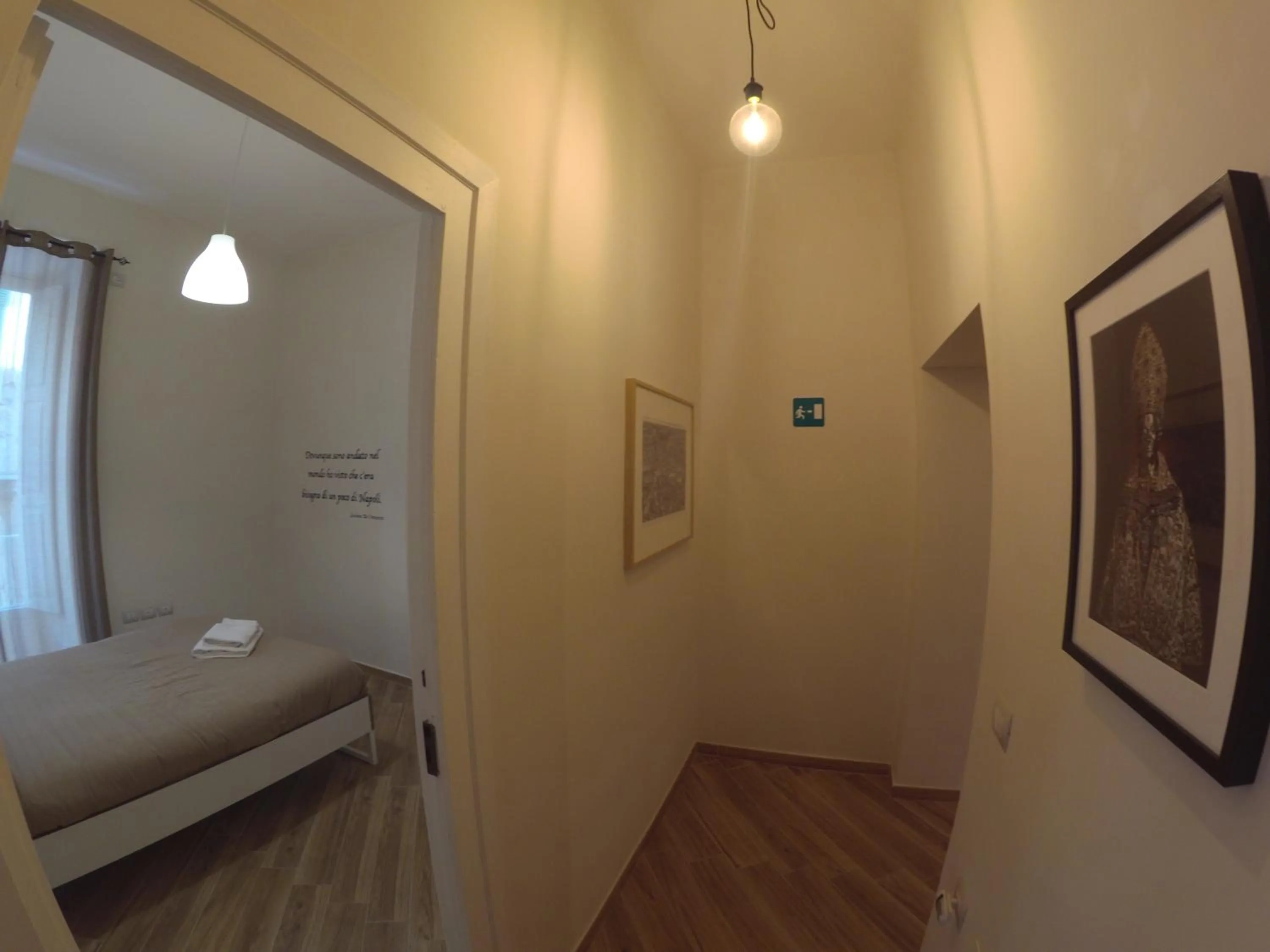 Bedroom, Bed in GuestHouse Marcanto - Duomo