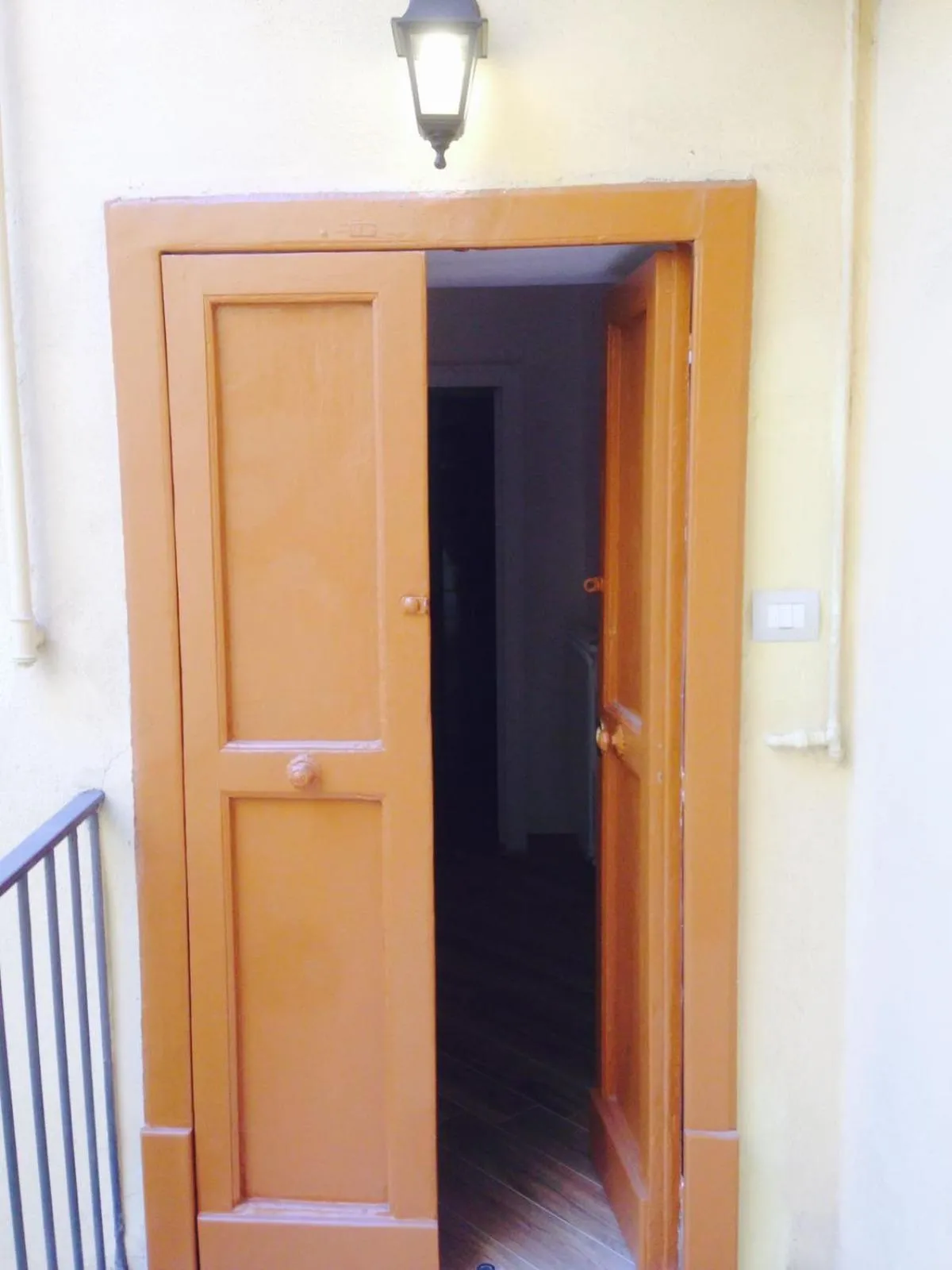Facade/entrance in GuestHouse Marcanto - Duomo