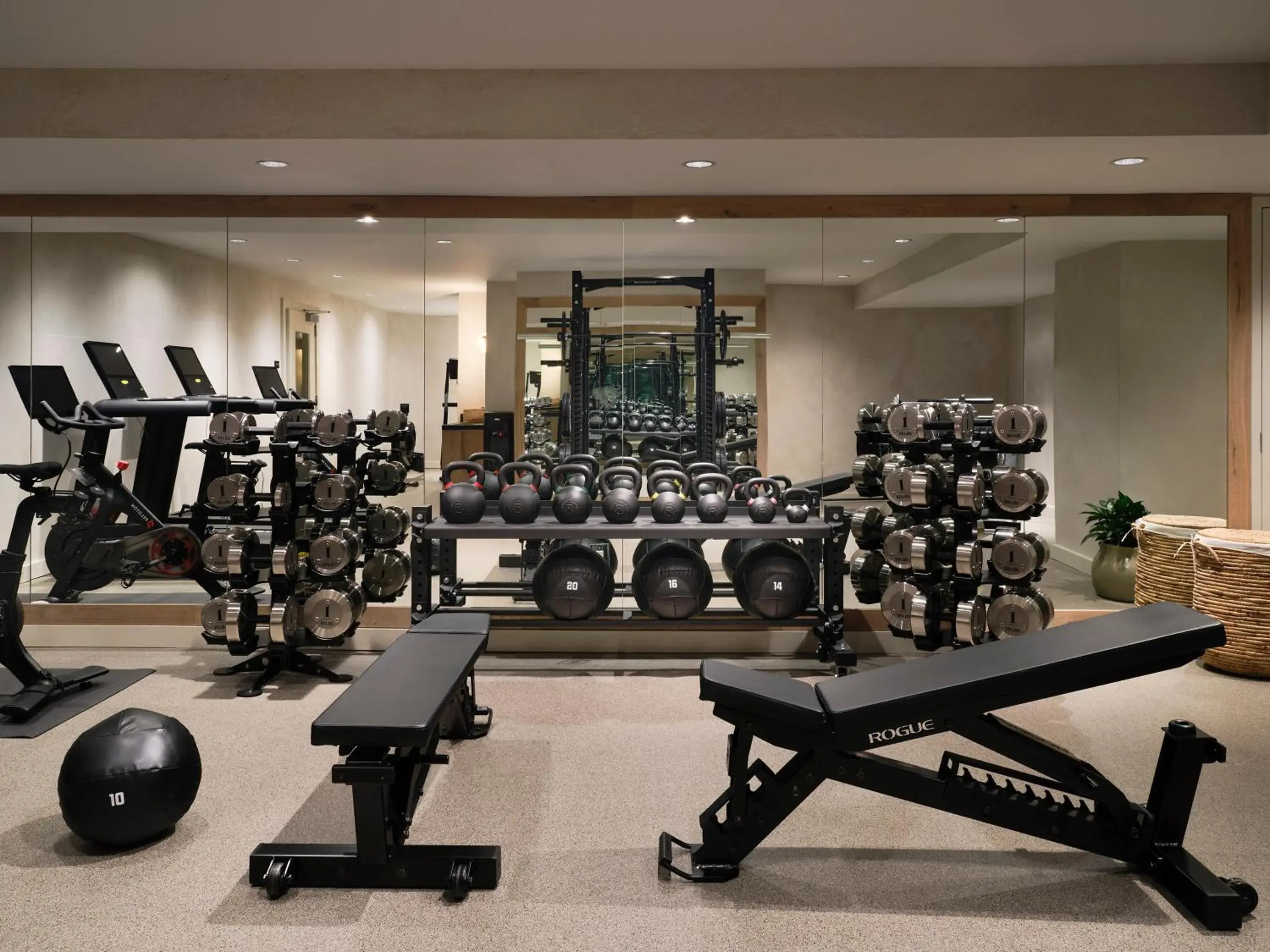 Fitness centre/facilities in 1 Hotel San Francisco Fitness centre/facilities in 1 Hotel San Francisco
